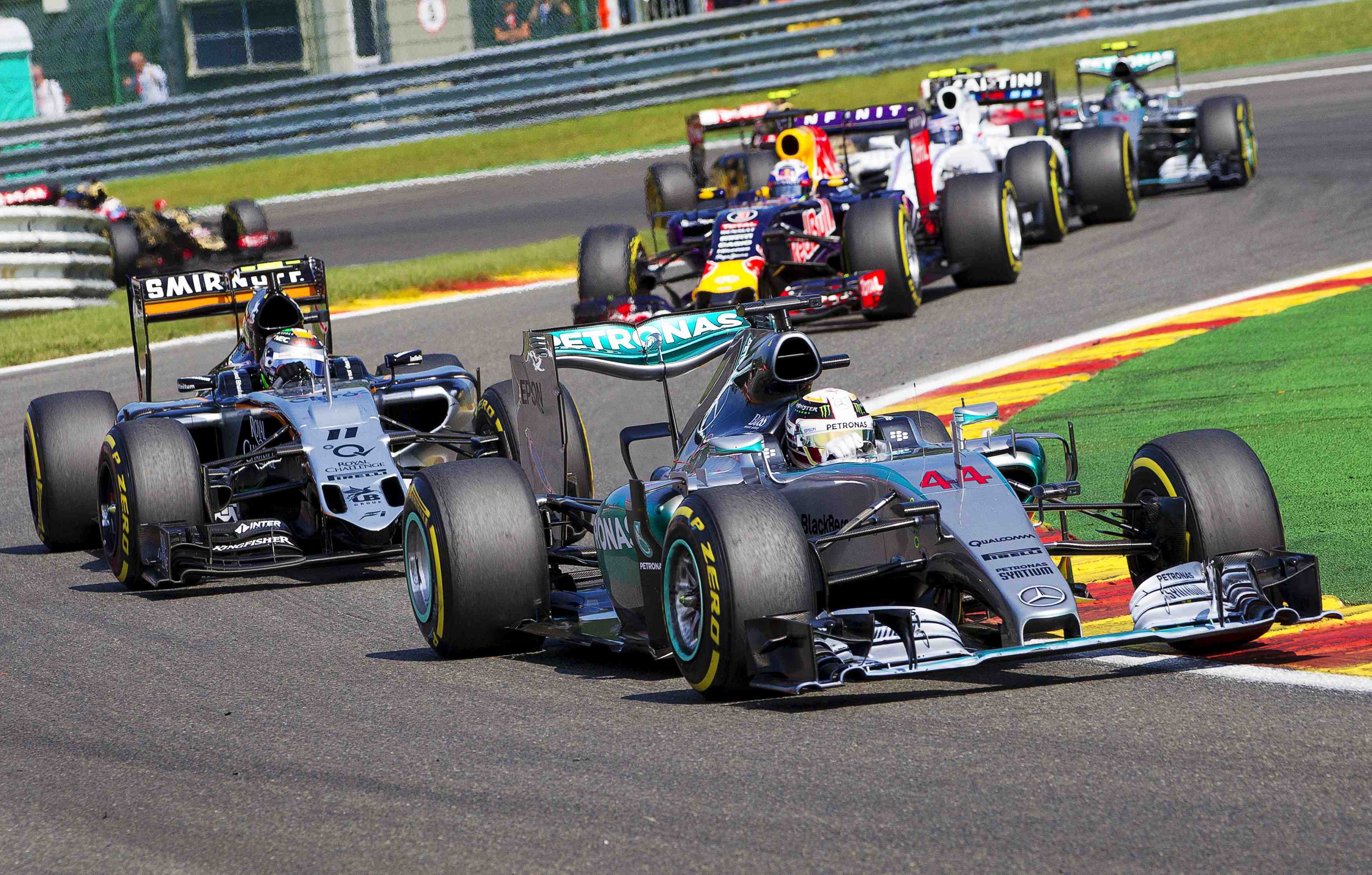 Hamilton s'impose a spa, grosjean sur le podium