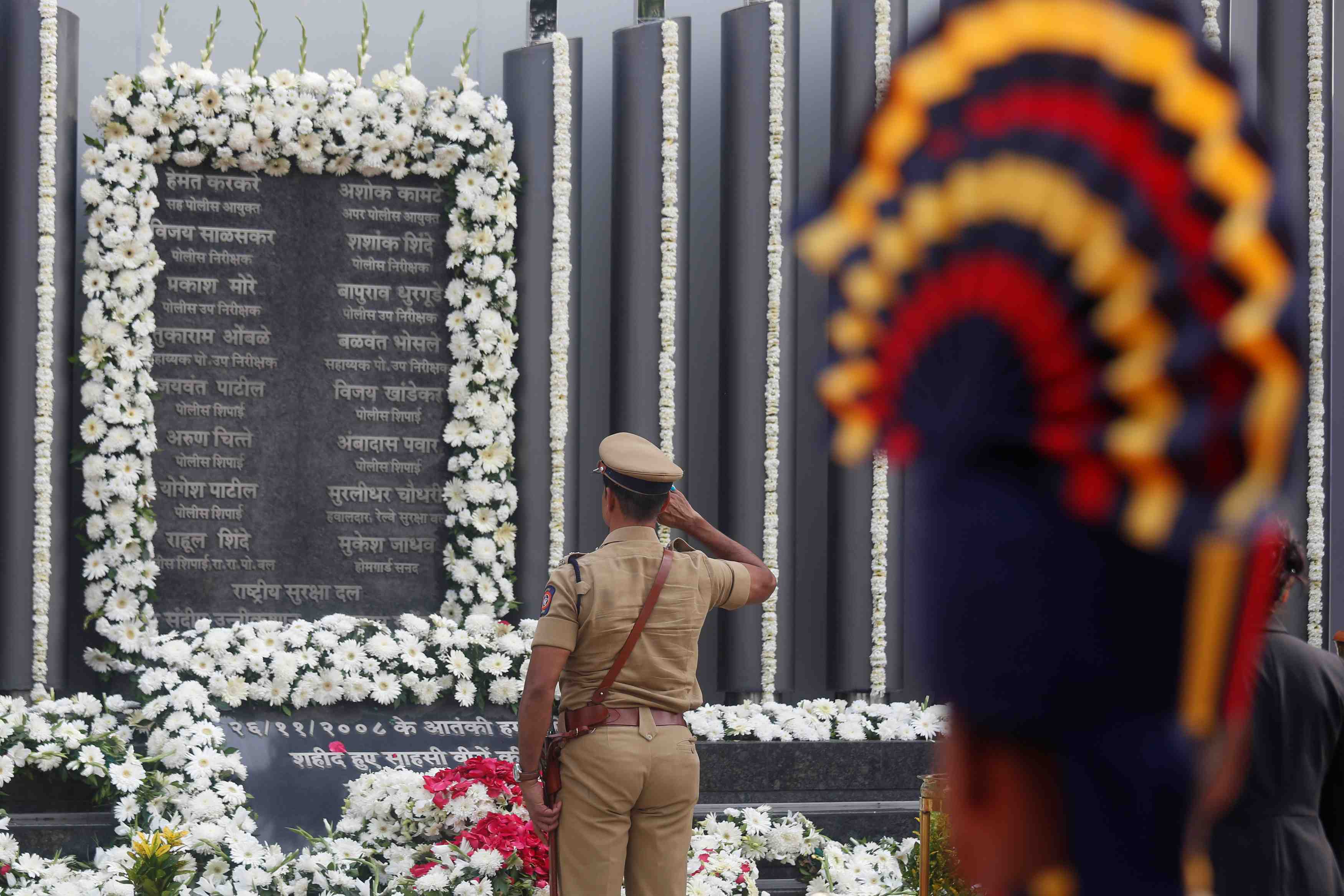 L'inde rend hommage aux victimes des attentats de 2008 a bombay