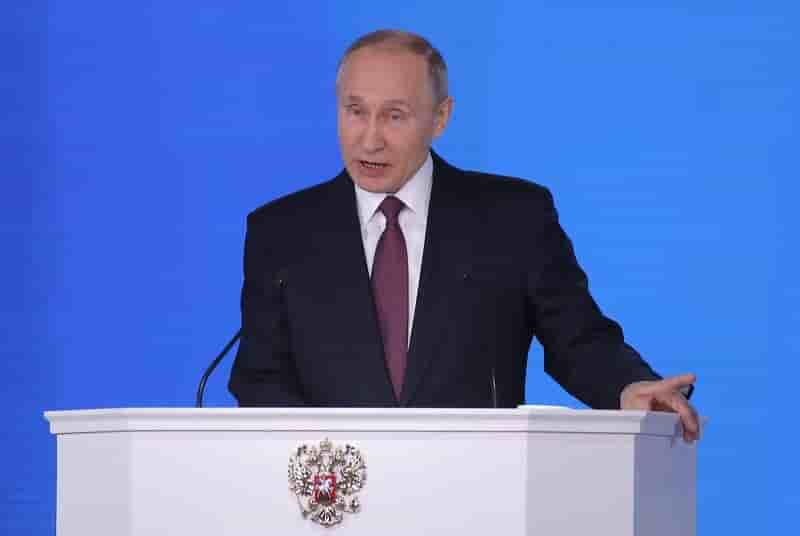 Poutine demande a washington de fournir des preuves de l'ingerence russe