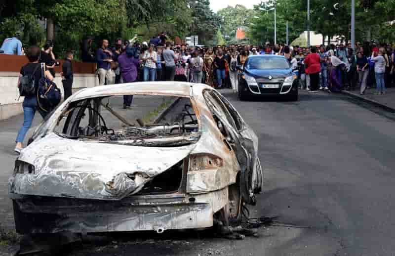 Quatrieme nuit de violences urbaines a nantes