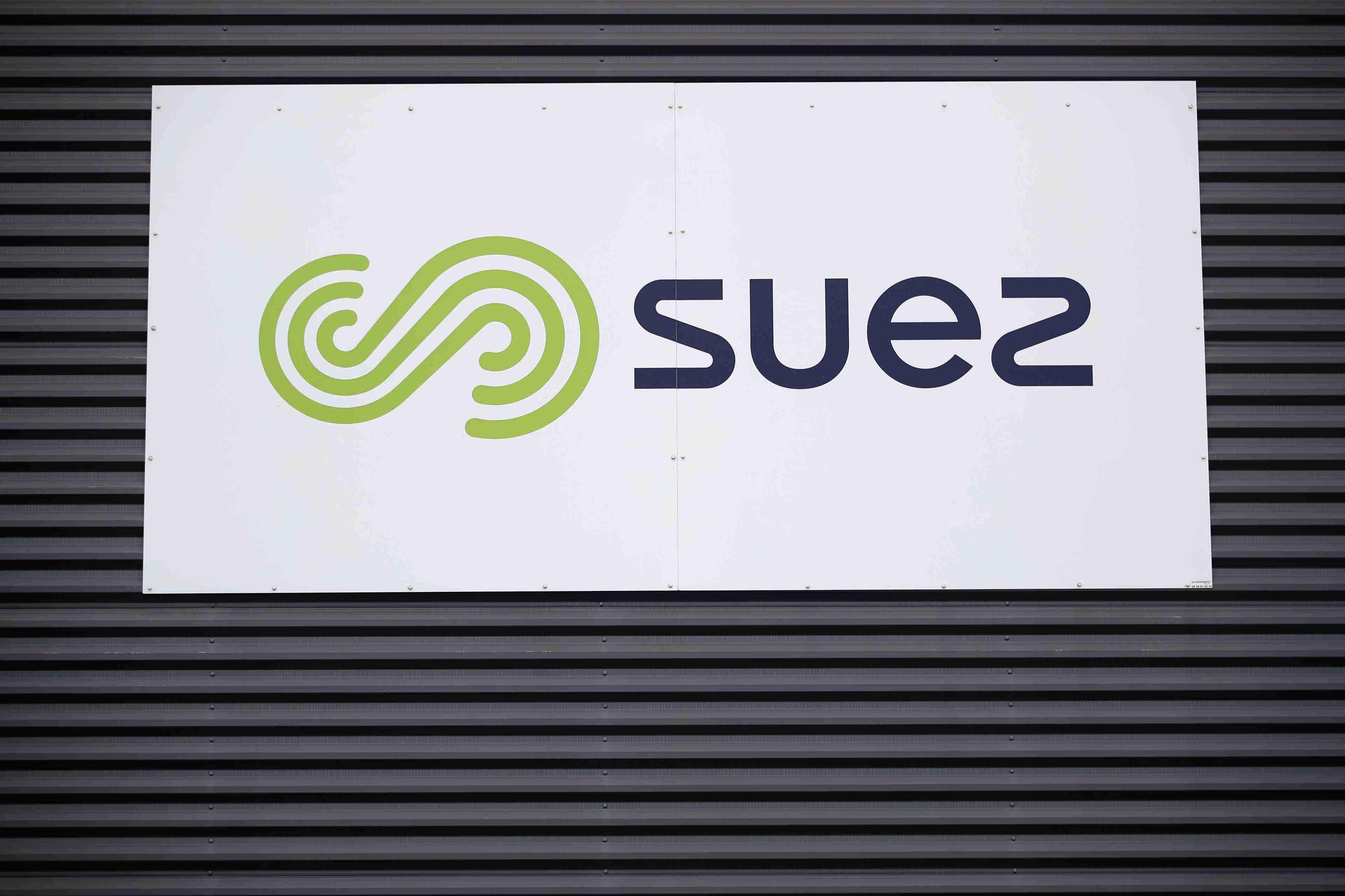 Suez denonce une "manoeuvre deloyale" de la part de veolia