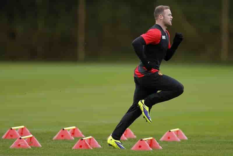 Football: Rooney signe pour 4 ans de plus à Manchester United