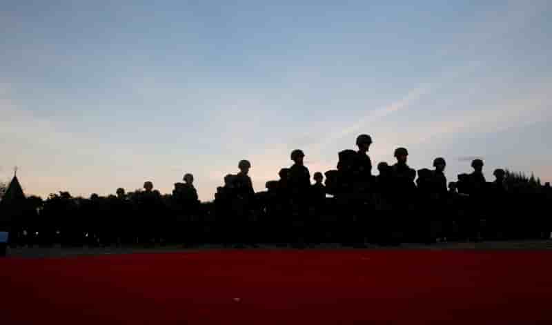 Un soldat philippin decapite par les islamistes d'abu sayyaf