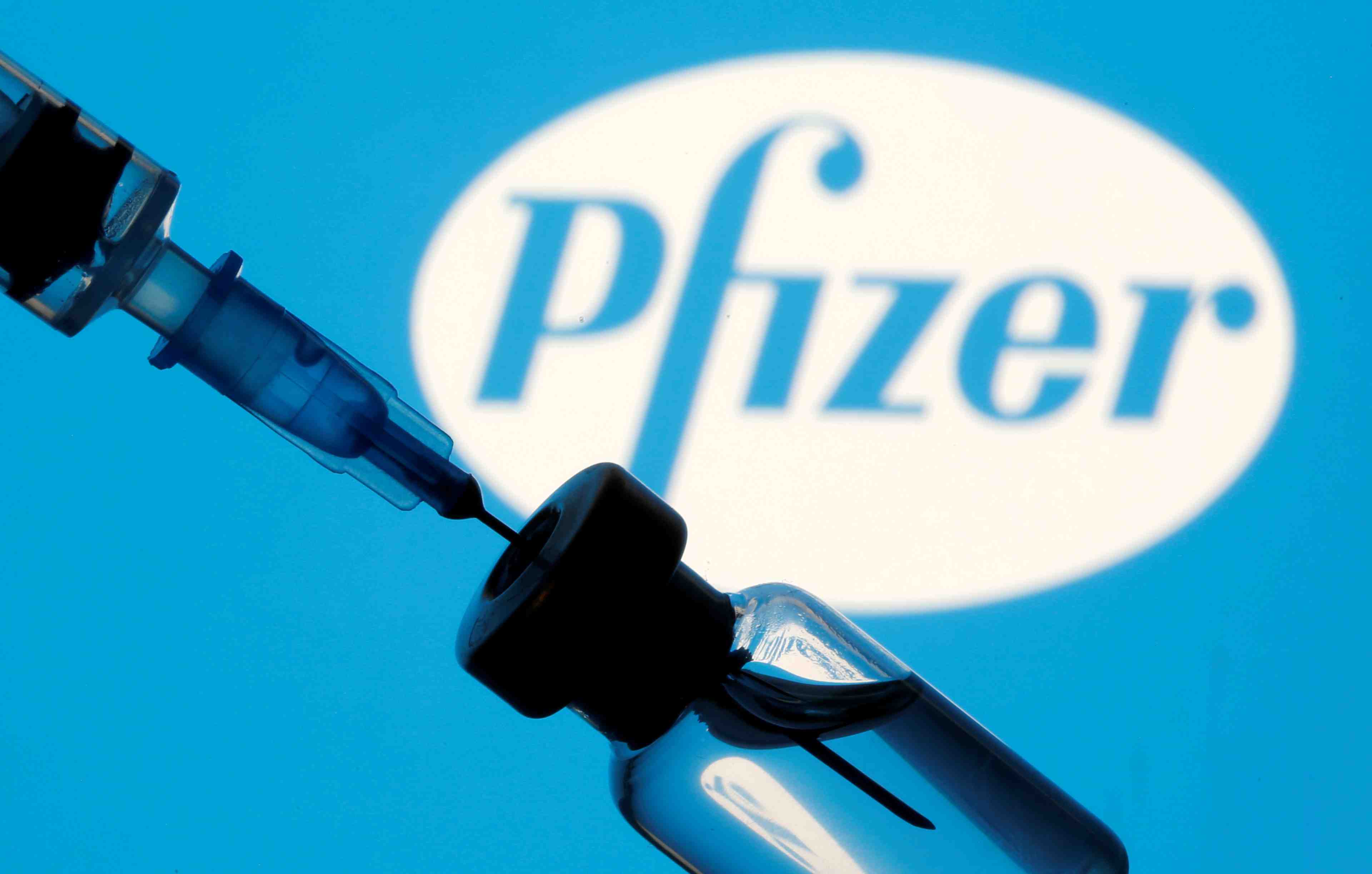 Coronavirus: pfizer va fournir 4 mlns de doses de vaccin en plus a l'ue en mars