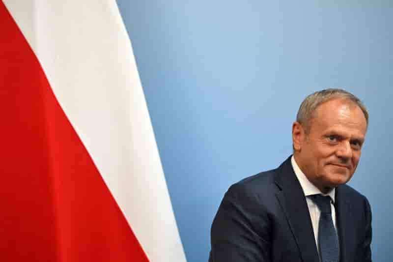 Le premier ministre polonais donald tusk lors de la reunion de la communaute politique europeenne
