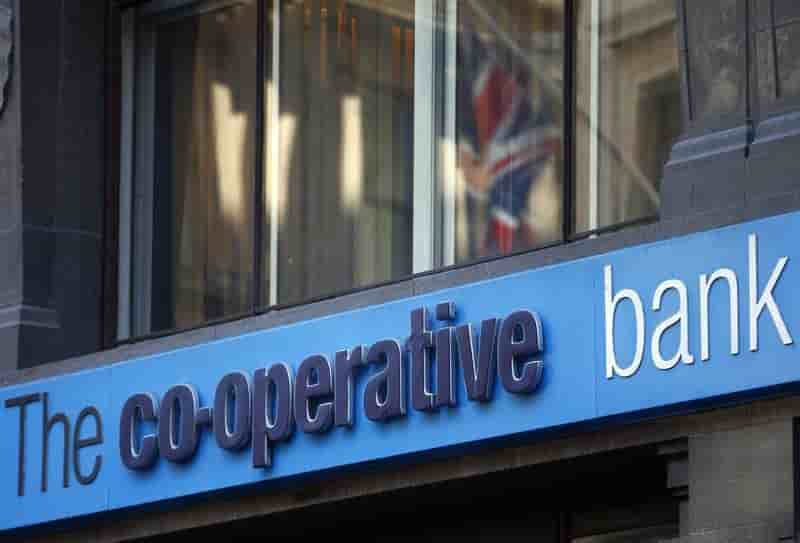 George Osborne ordonne une enquête sur Co-op Bank