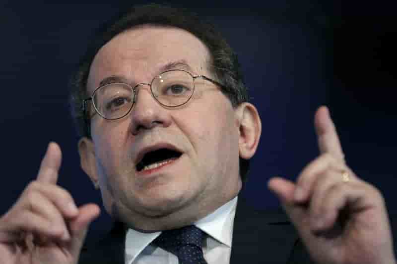 Constancio: l'inflation continue de perturber les banquiers centraux