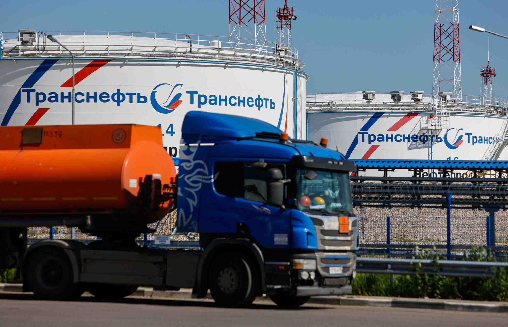 Transneft declare que le transit de petrole via l'oleoduc droujba reprendra mercredi