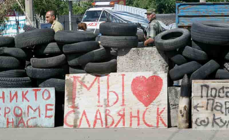 L'Ukraine repasse à l'offensive, la Russie proteste