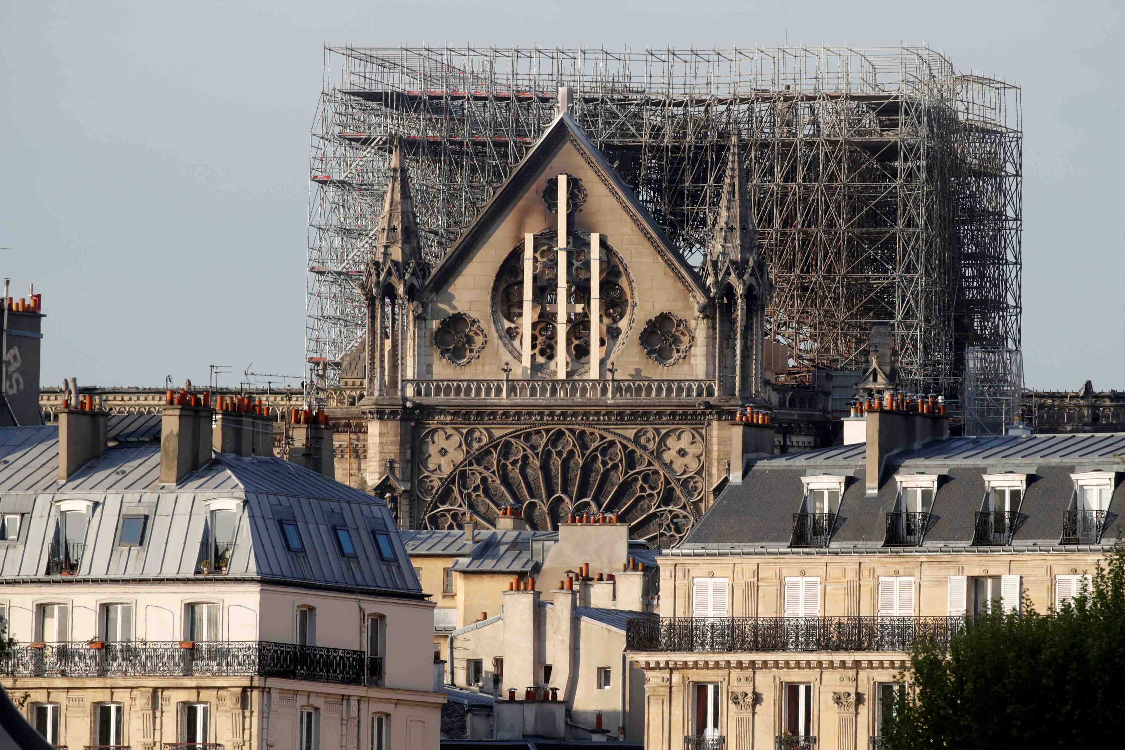 Les echafaudeurs de notre-dame livrent leur version des faits