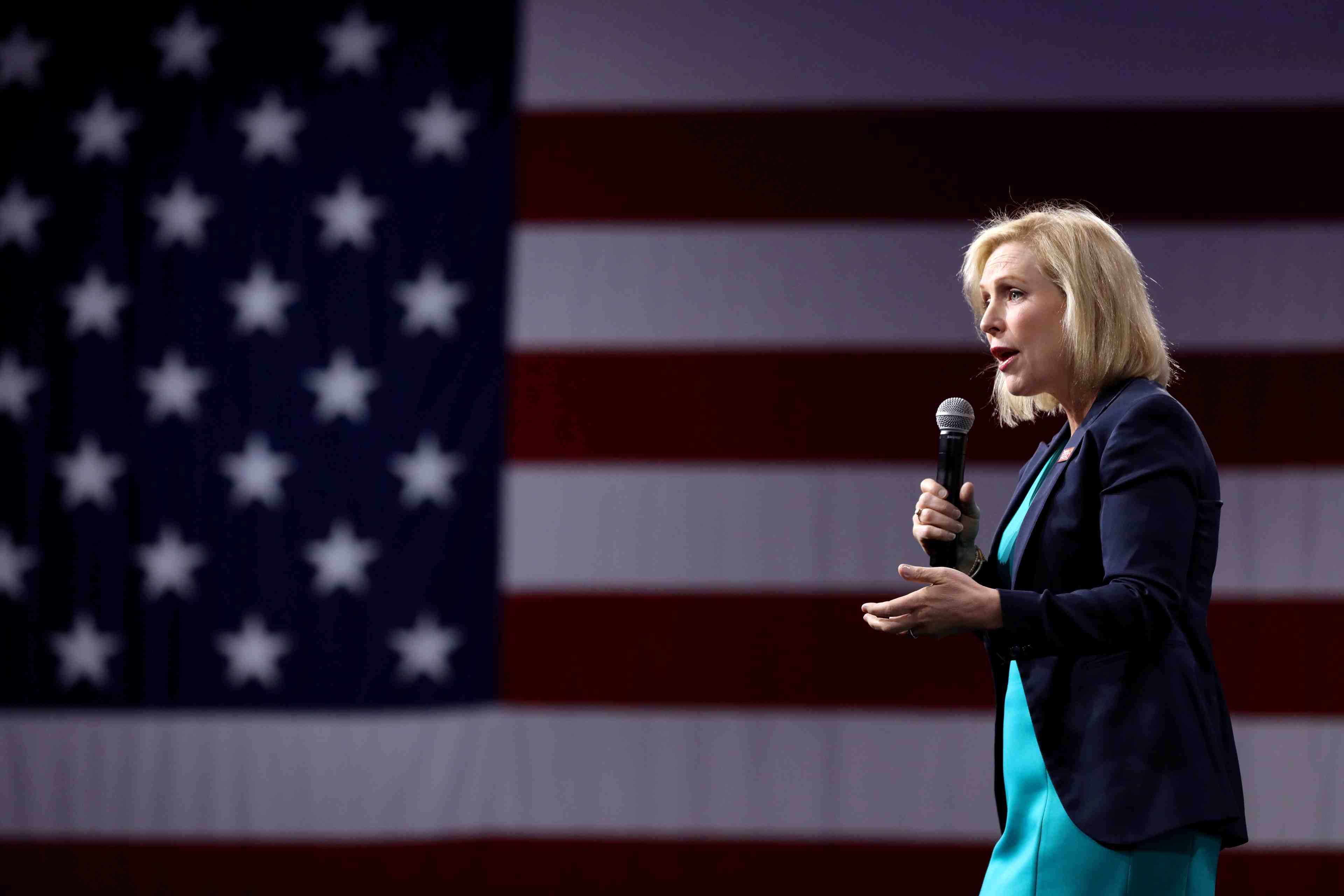 Usa 2020: la senatrice gillibrand abandonne la course a l'investiture democrate