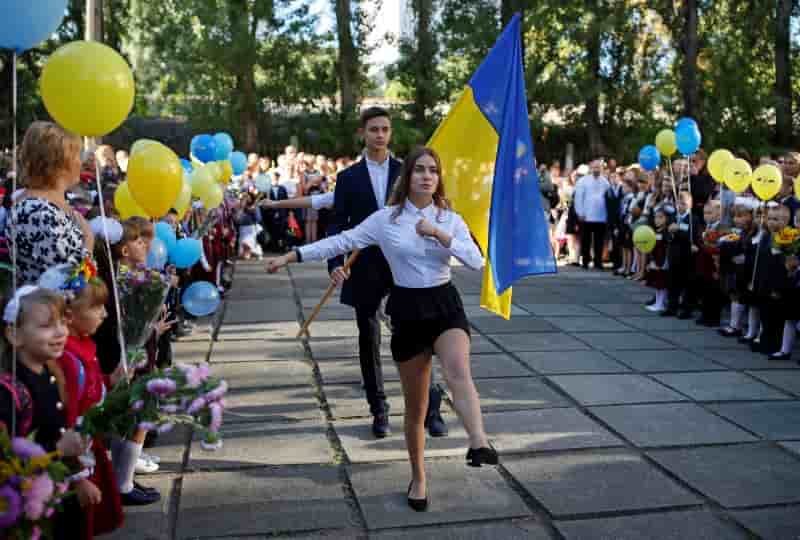 Accord de treve en ukraine a l'occasion de la rentree scolaire