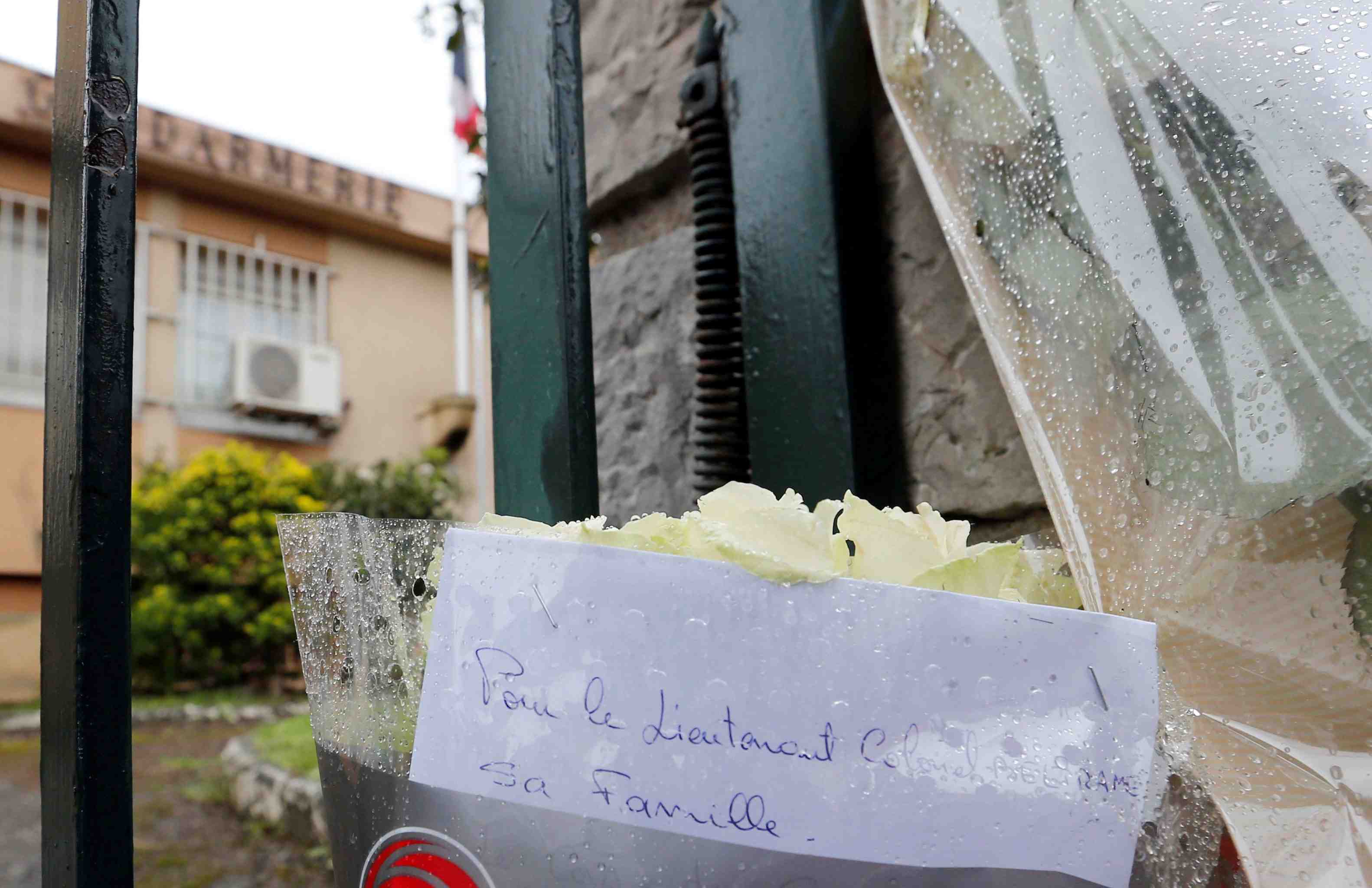 Les hommages a beltrame se multiplient