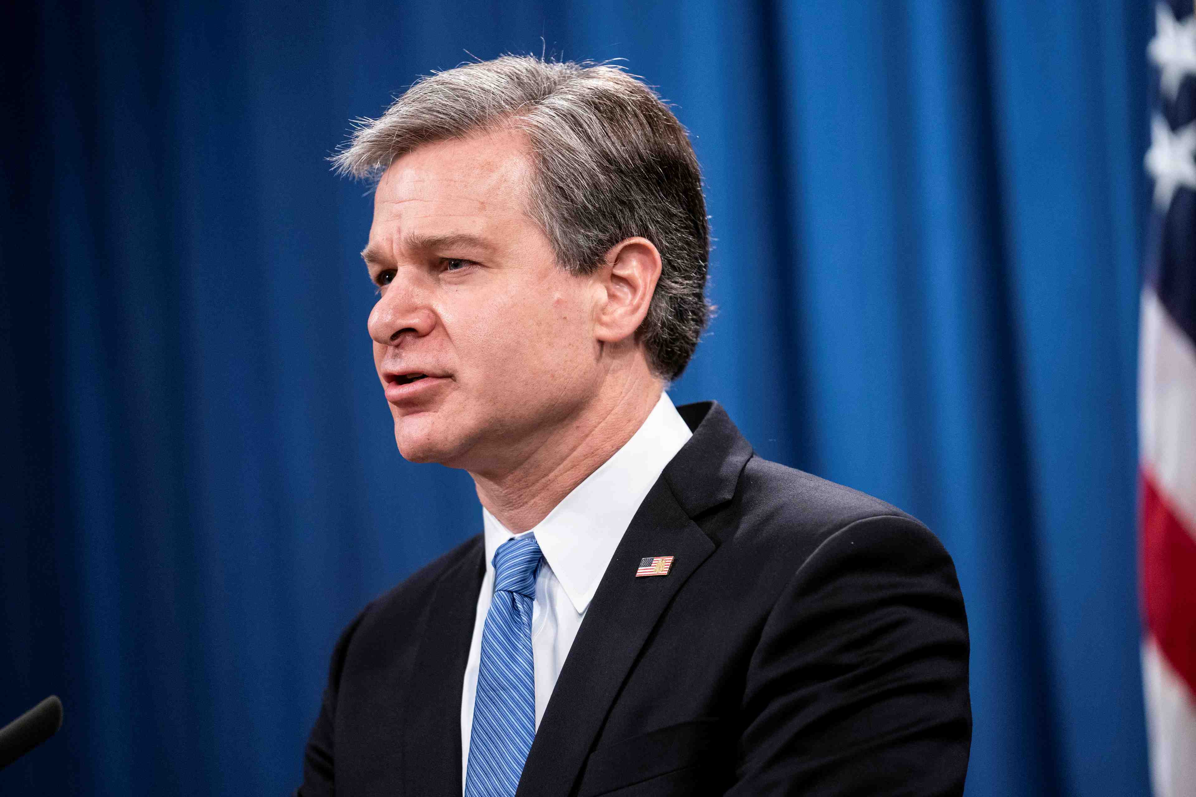 Usa: biden conserve wray a la tete du fbi