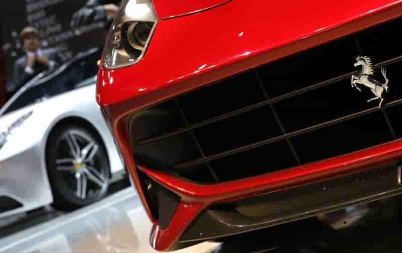 Ferrari n'entrera pas en bourse avant mi-octobre