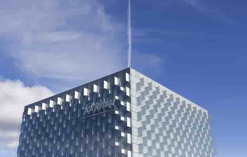 Telefonica songerait a separer ses infrastructures