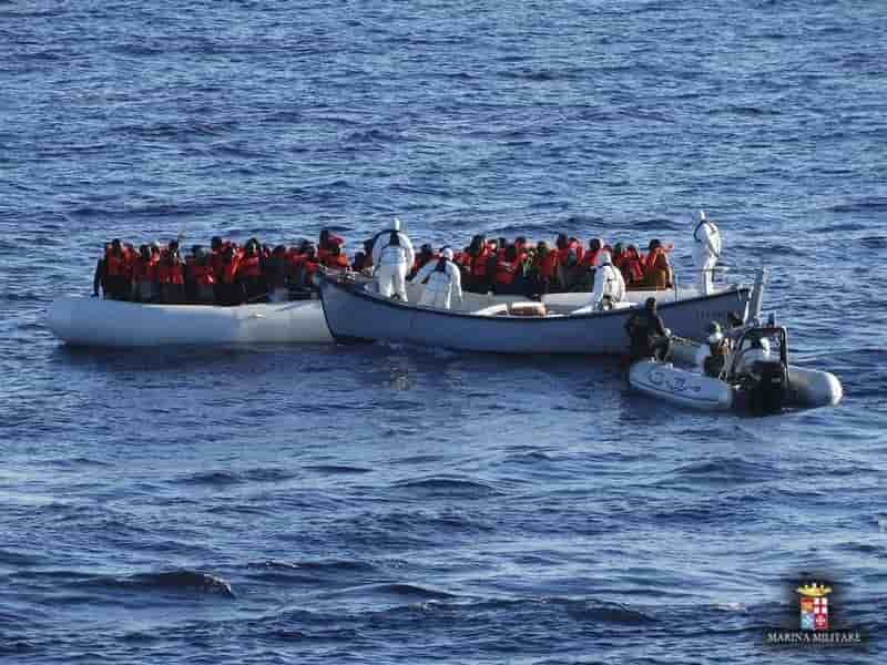 Moins de migrants attendus en mediterranee