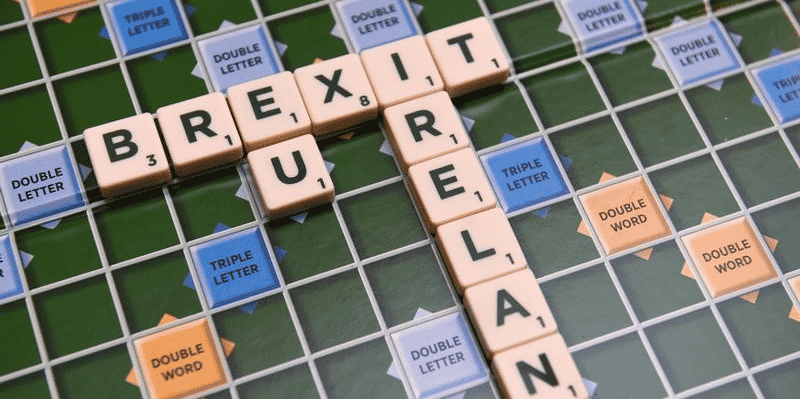 Le risque de "brexit" pese sur la croissance britannique