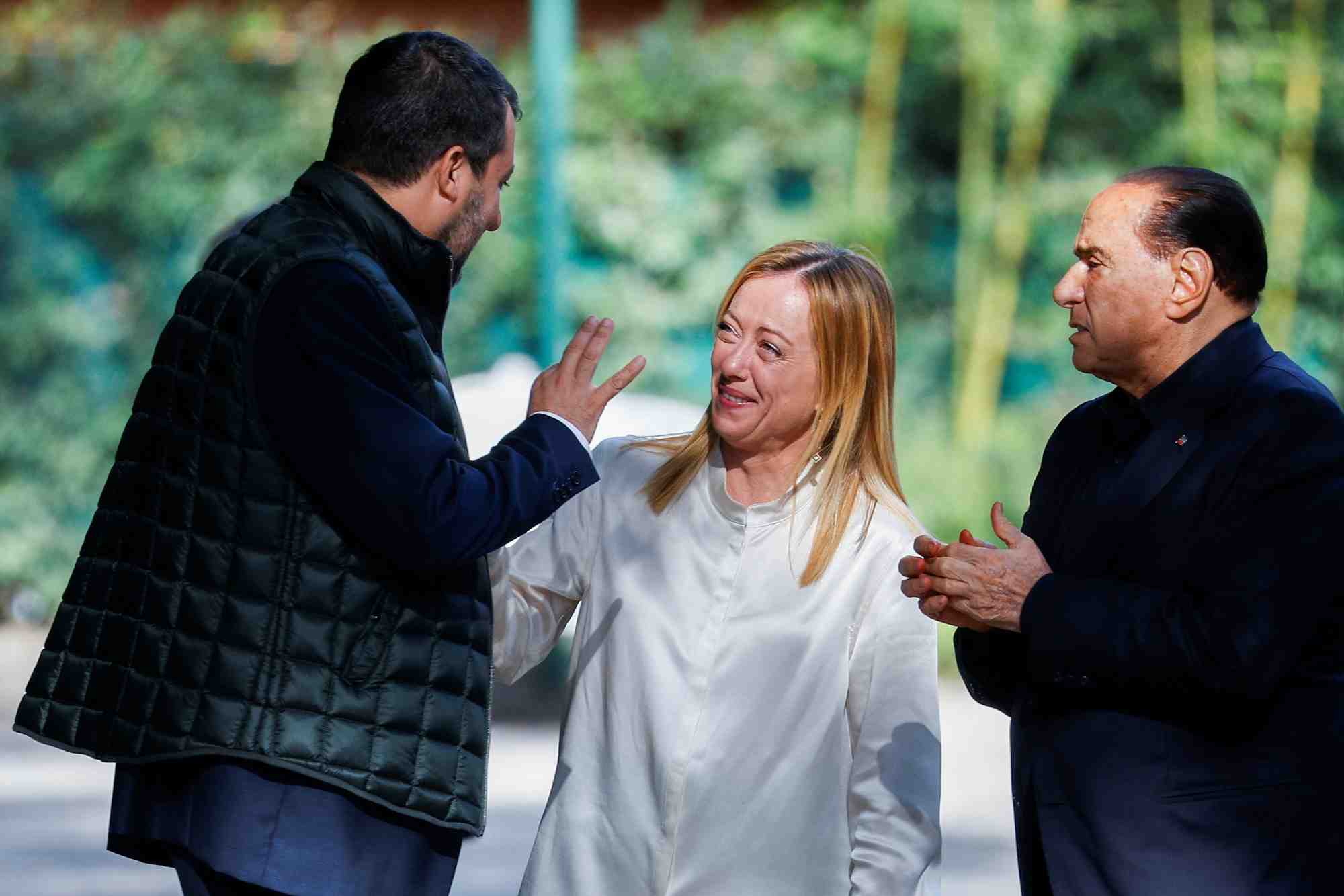 Photos d'archives de matteo salvini, giorgia meloni et silvio berlusconi apres une reunion a rome