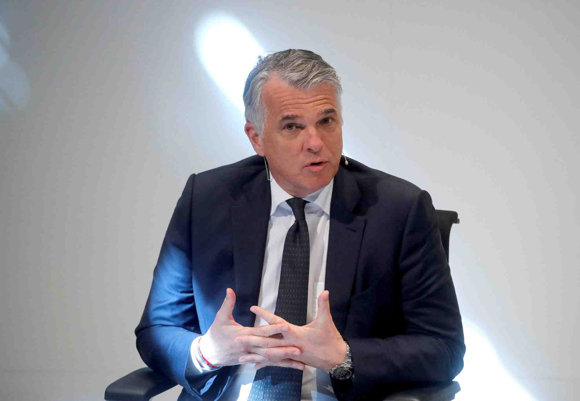 Le directeur general de la banque suisse ubs, sergio ermotti, s'exprime lors d'une conference de presse a zurich