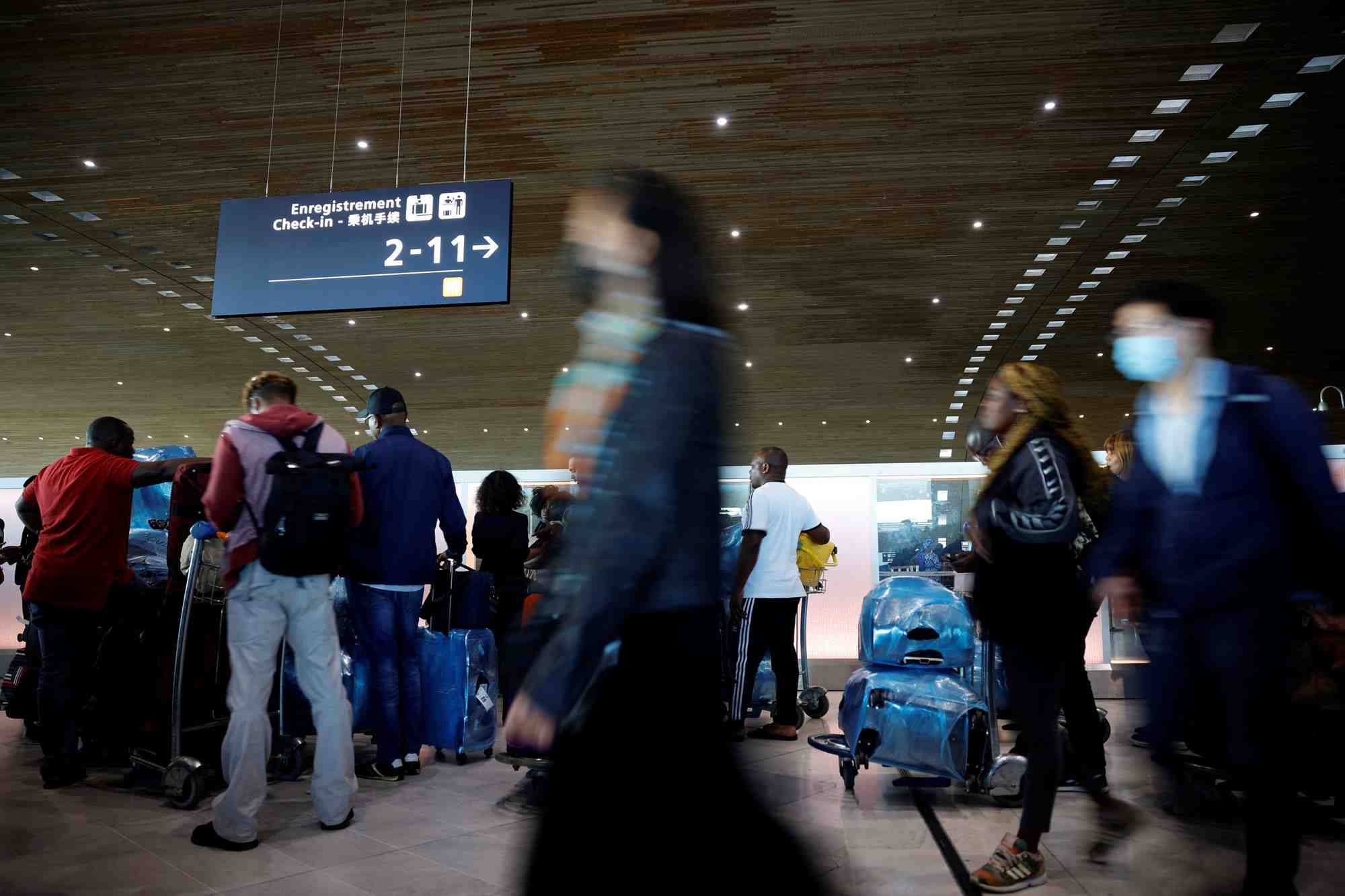 Un terminal de l'aeroport paris-charles de gaulle