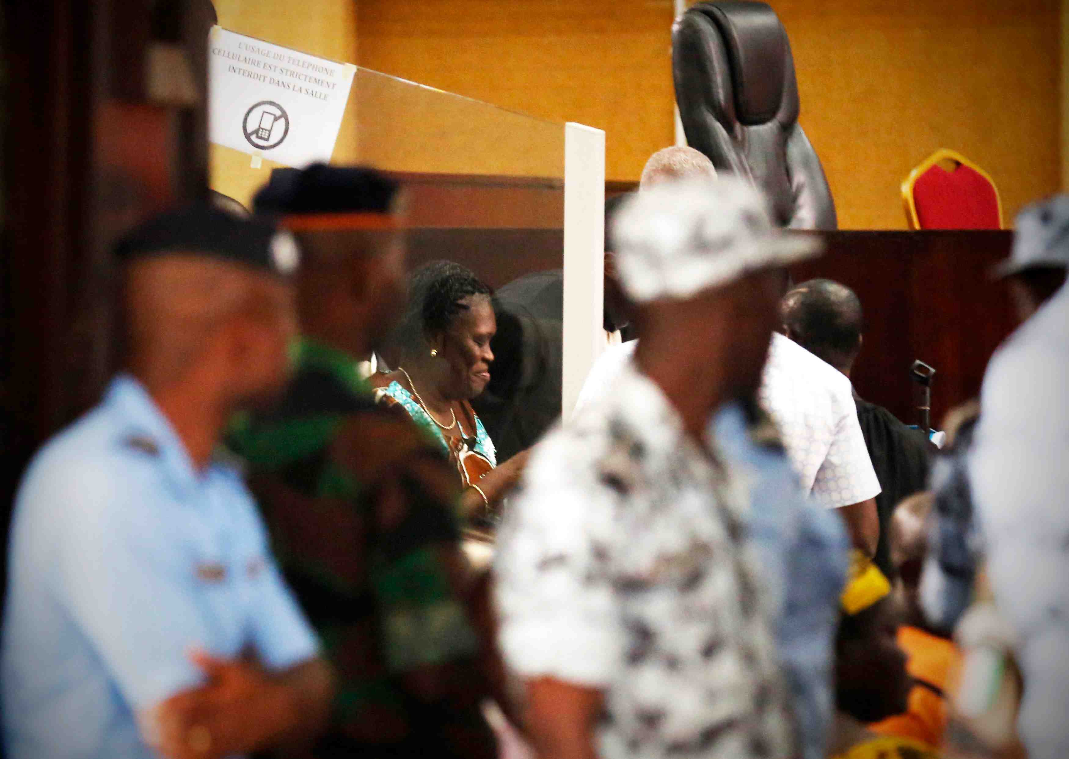 Simone gbagbo rejette toutes les accusations a son proces