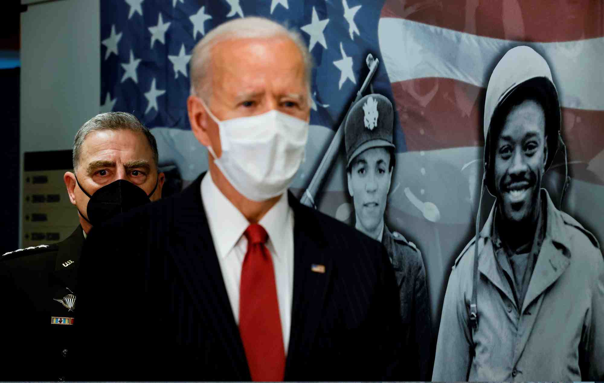 Le pentagone va examiner la strategie a l'egard de la chine, dit biden
