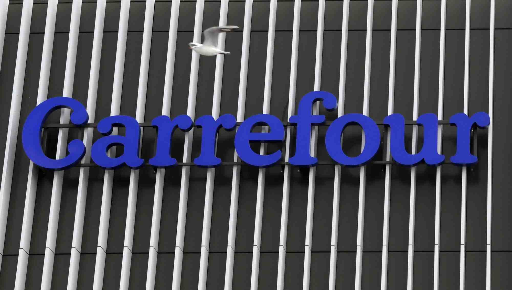 Carrefour: nouveaux objectifs financiers apres une croissance soutenue en 2020