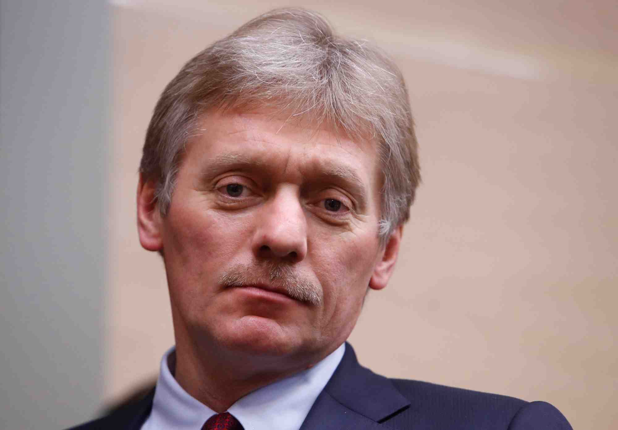 Les livraisons d'armes americaines a l'ukraine risquent de nuire aux pourparlers de paix, dit le kremlin