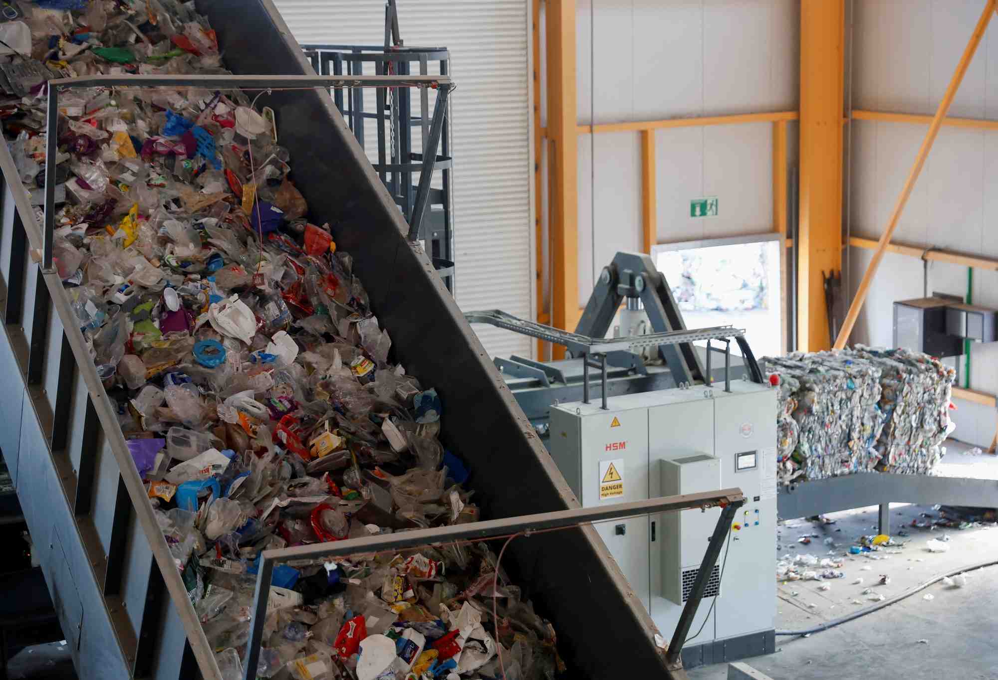 Plastique recycle dans l'installation de valorisation des materiaux de wasteserv a malte