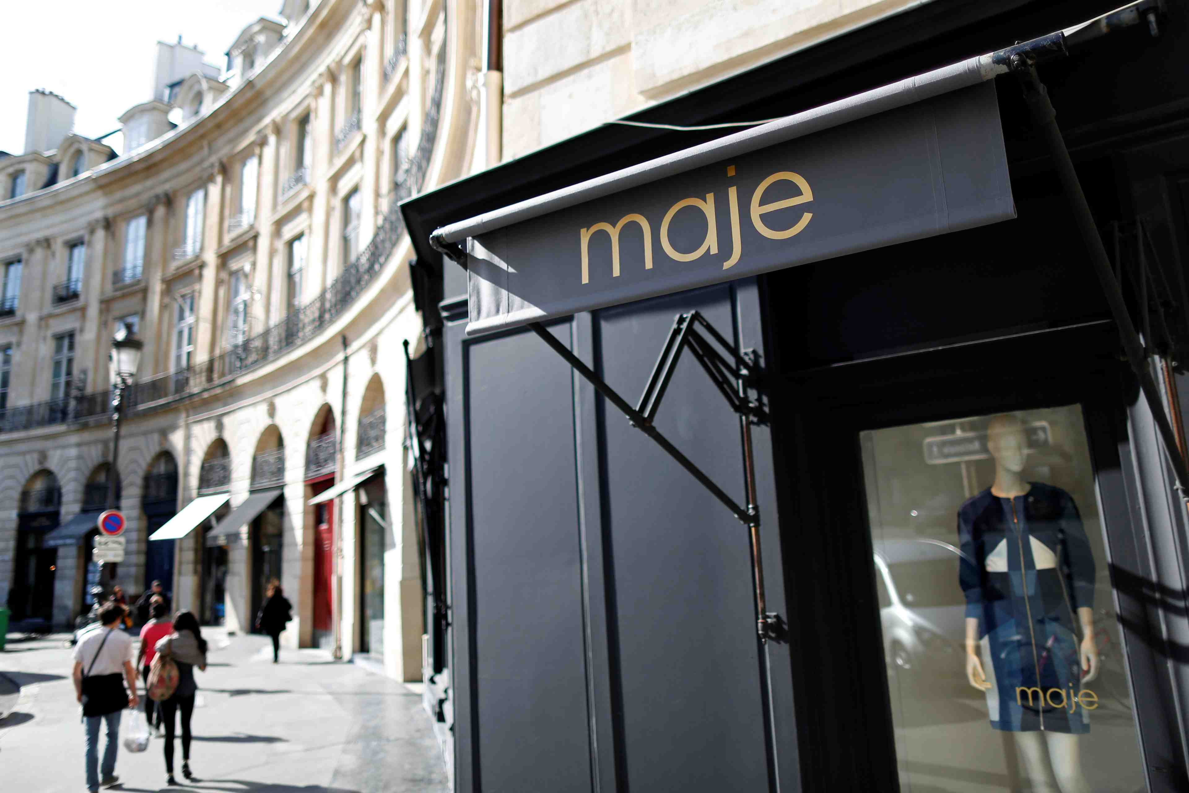 Coronavirus: le groupe de pret-a-porter smcp "sensiblement impacte"