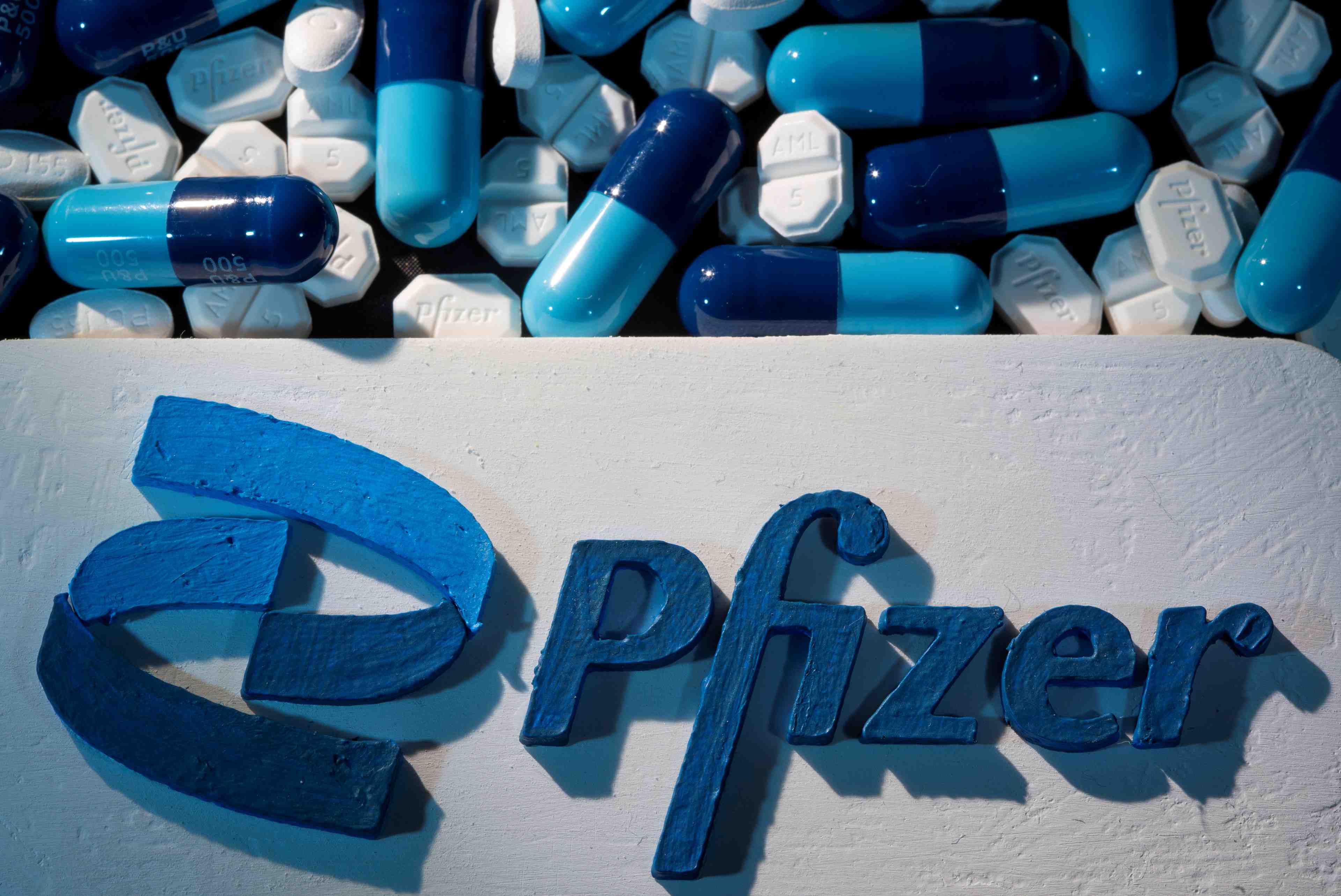 Pfizer autorise un generique de son medicament anti-covid-19 dans 95 pays