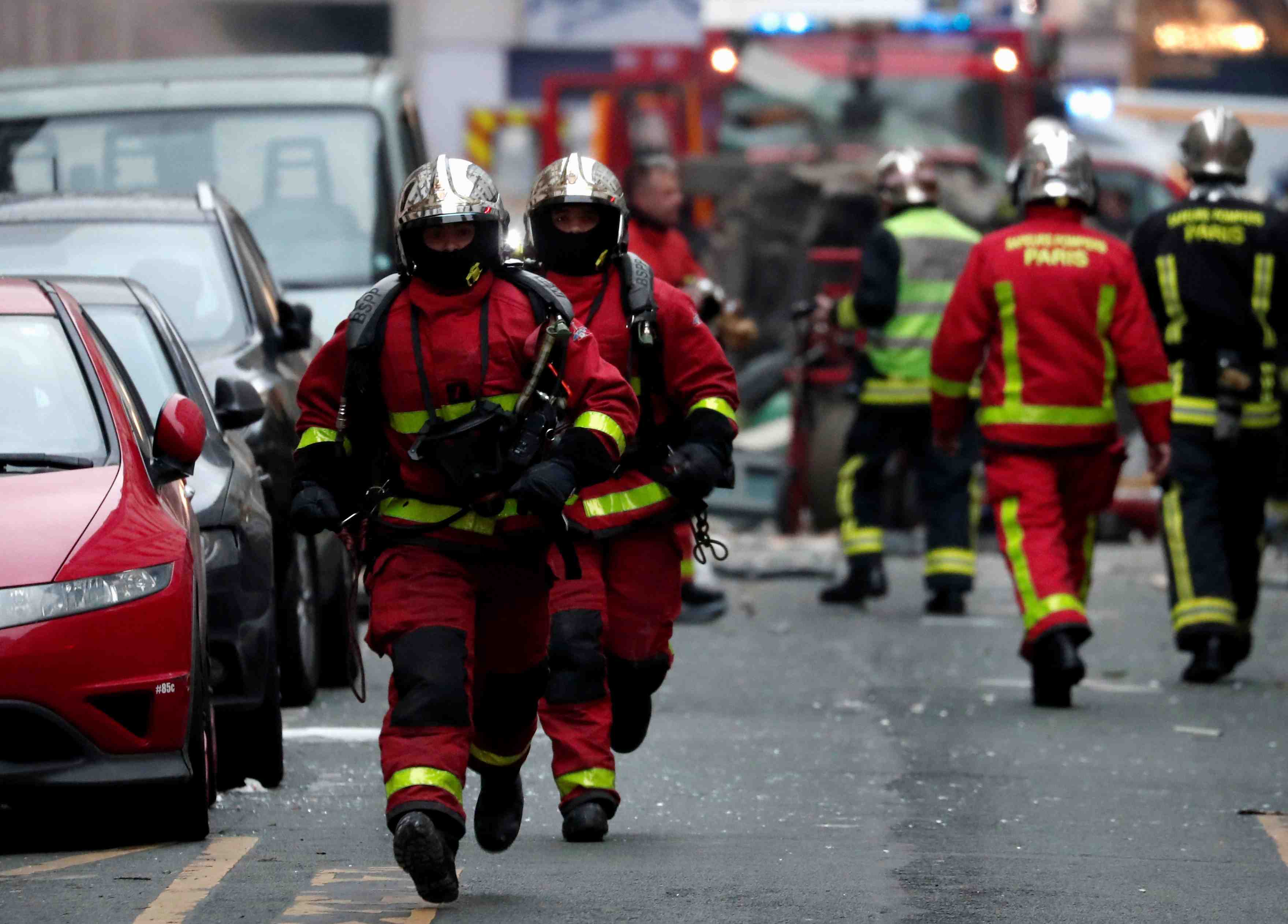 Quatre morts dans l'explosion d'une boulangerie a paris