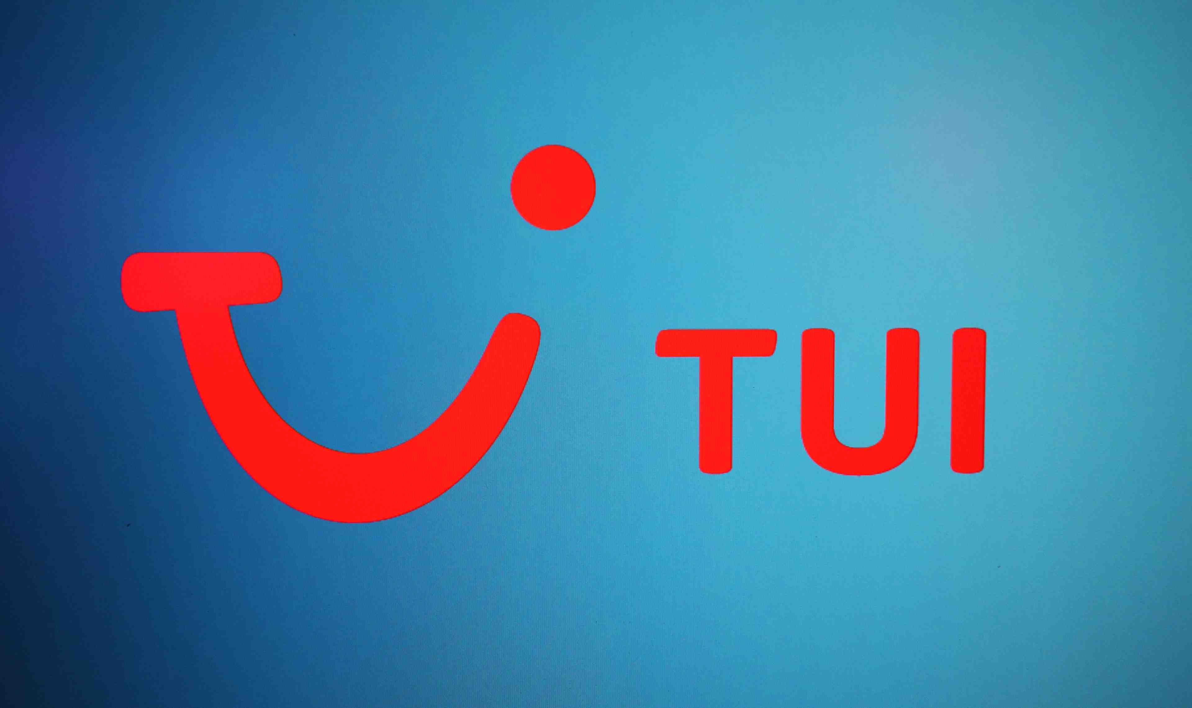Tui confirme ses objectifs apres une activite en hausse au troisieme trimestre