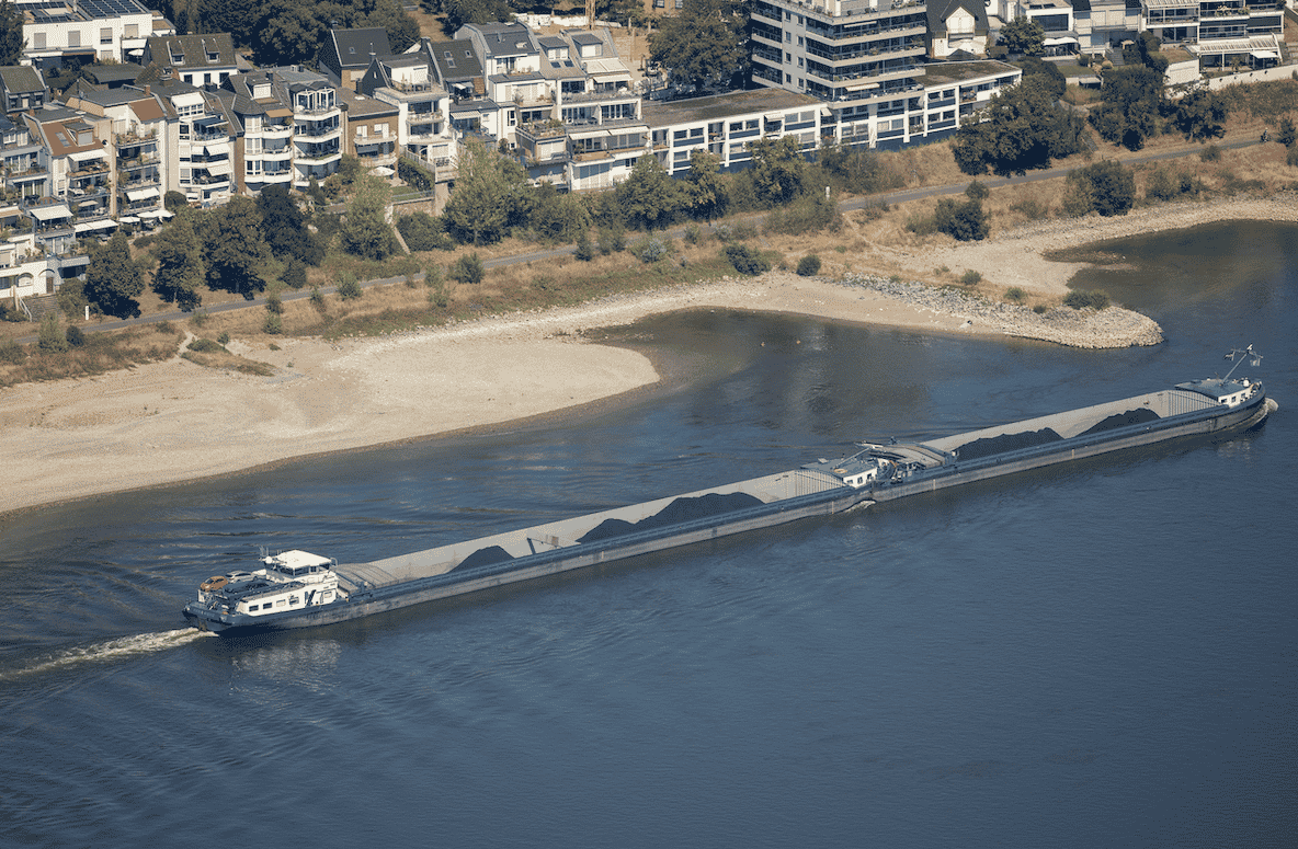 Rhin, fret, transport, navigation, fluviale, marchandies, sécheresse, canicule, niveau d'eau