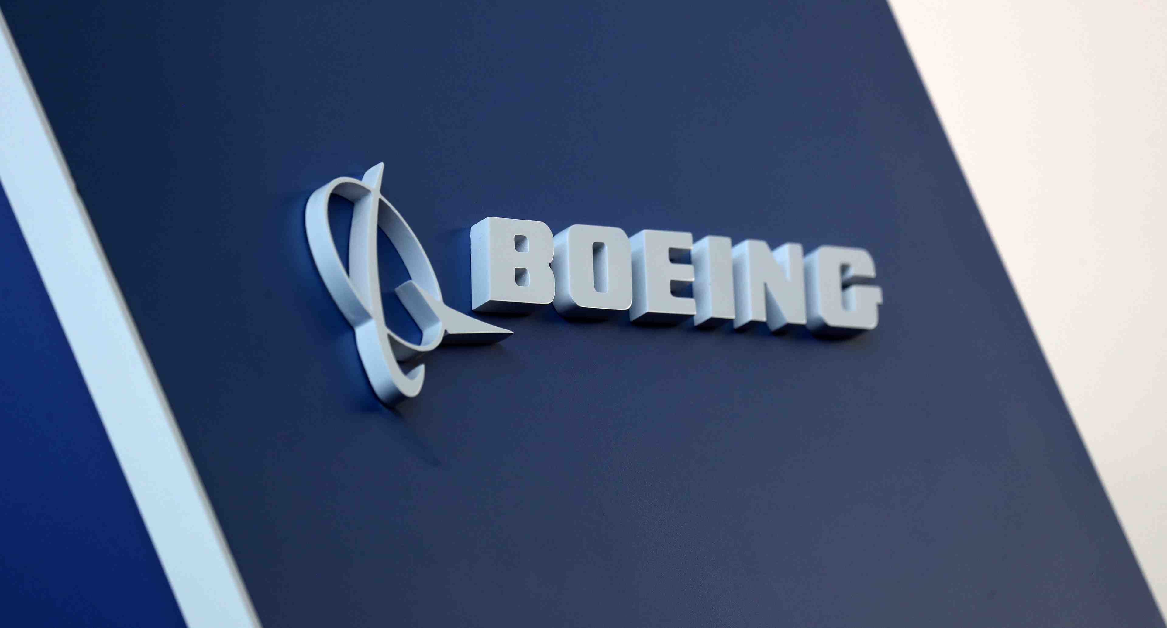 Boeing a recu 893 commandes nettes et livre 806 avions en 2018