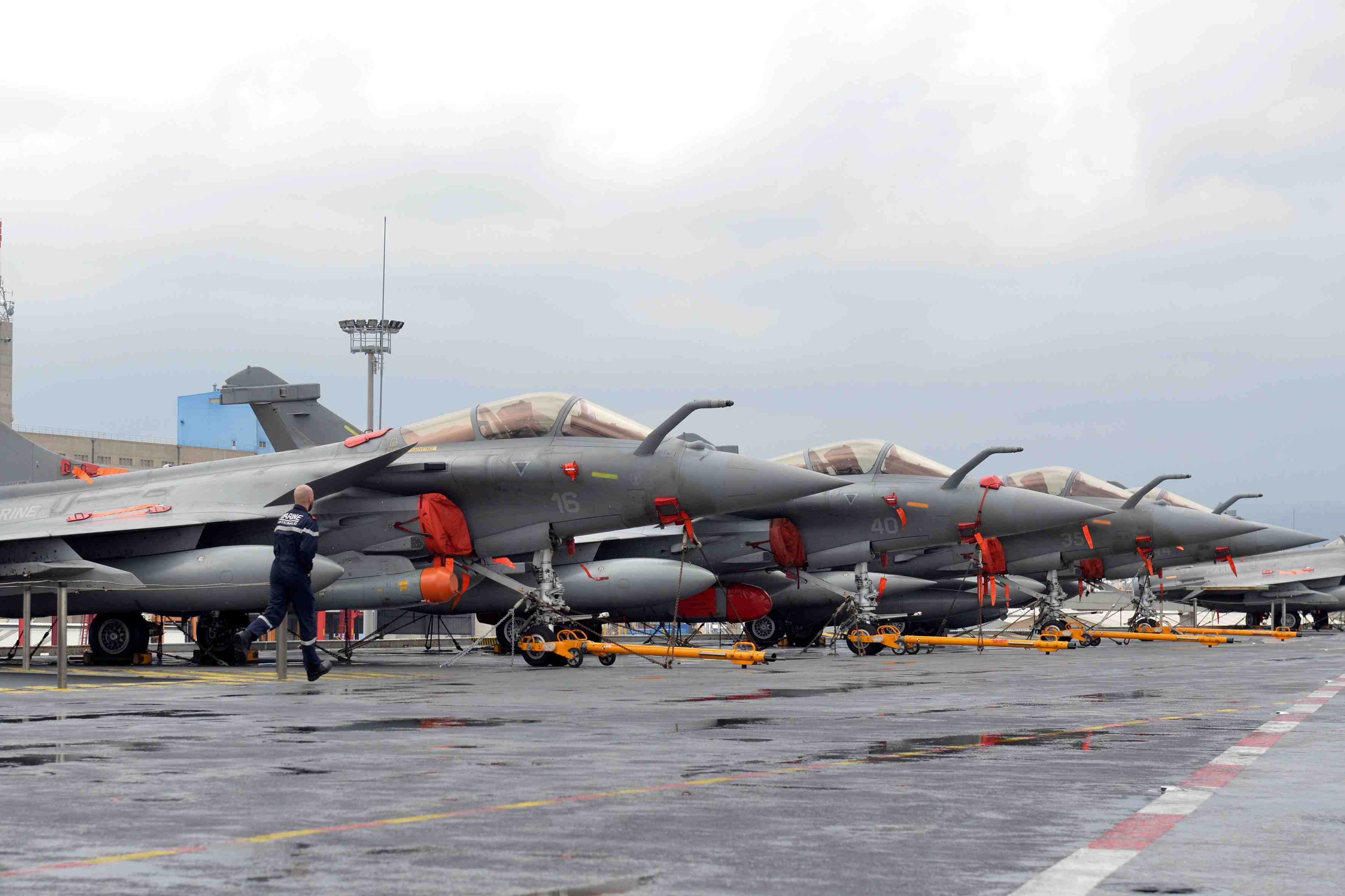 France, allemagne et espagne avancent sur le futur avion de combat europeen