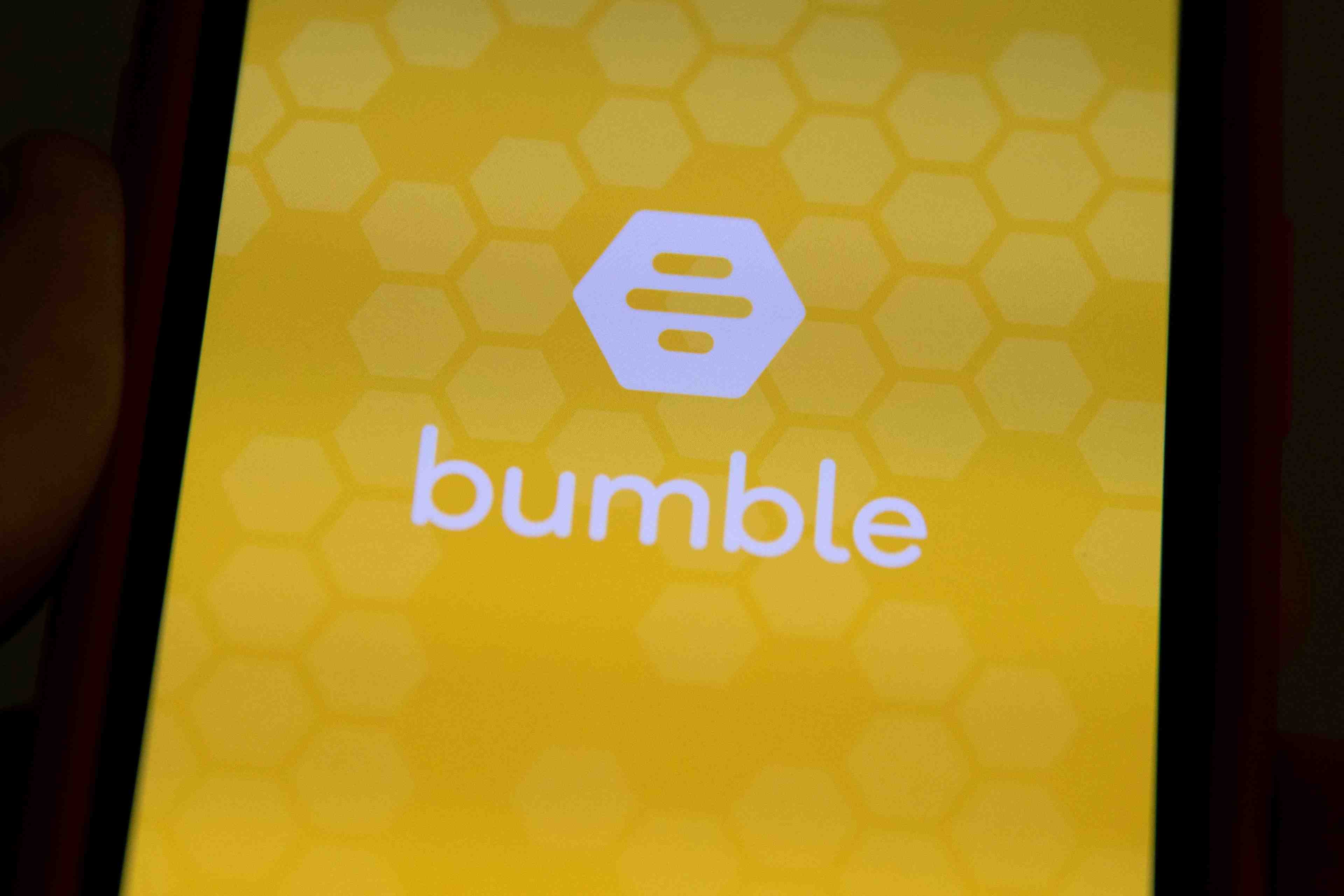 Bumble rachete l'application francaise de rencontres fruitz