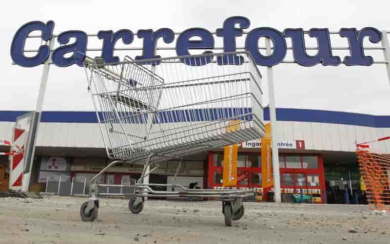 Carrefour va racheter 127 centres commerciaux à Klépierre