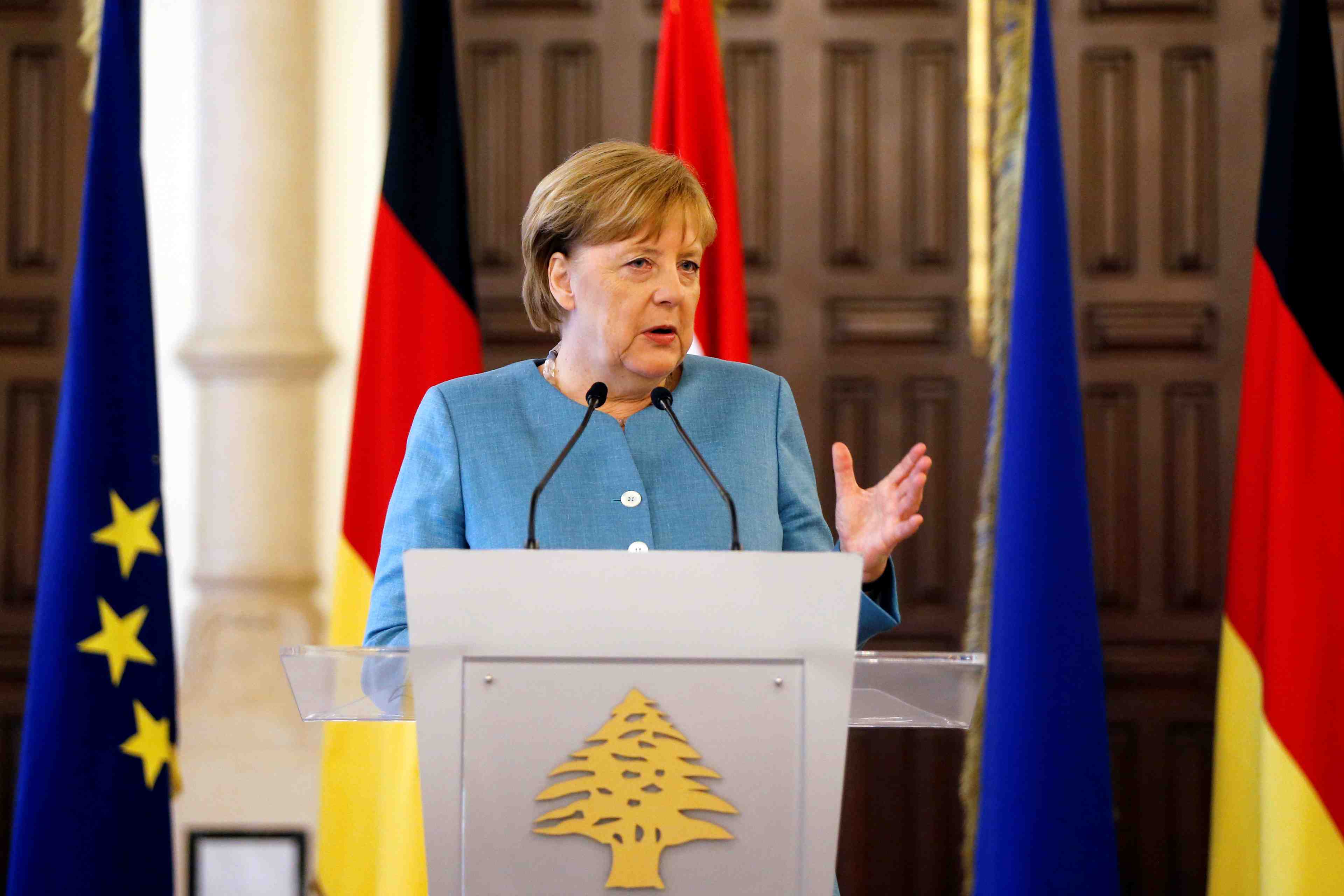 La syrie pas assez sure pour le retour des refugies, dit merkel a beyrouth
