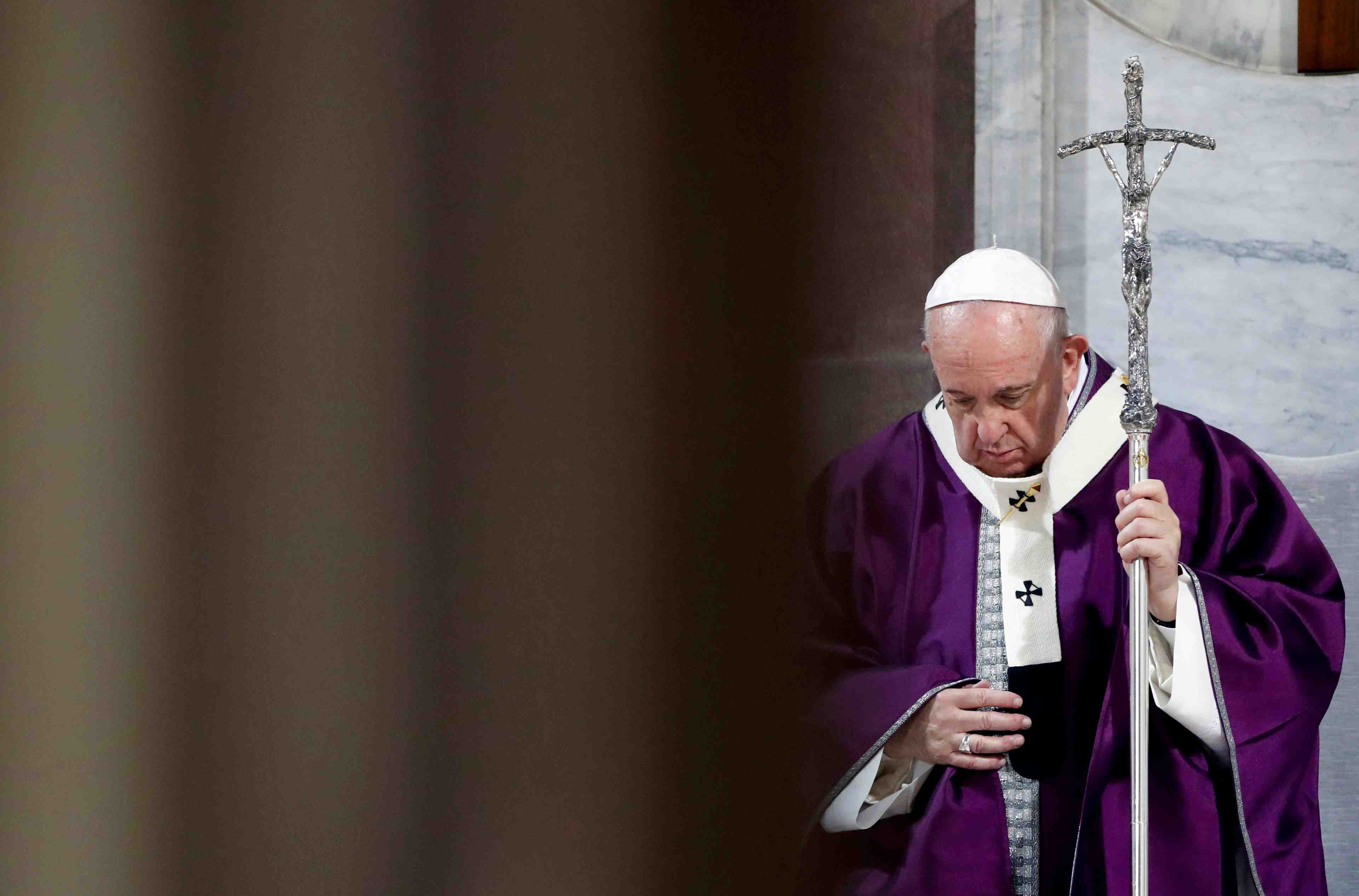 Coronavirus: le pape francois annule ses apparitions publiques