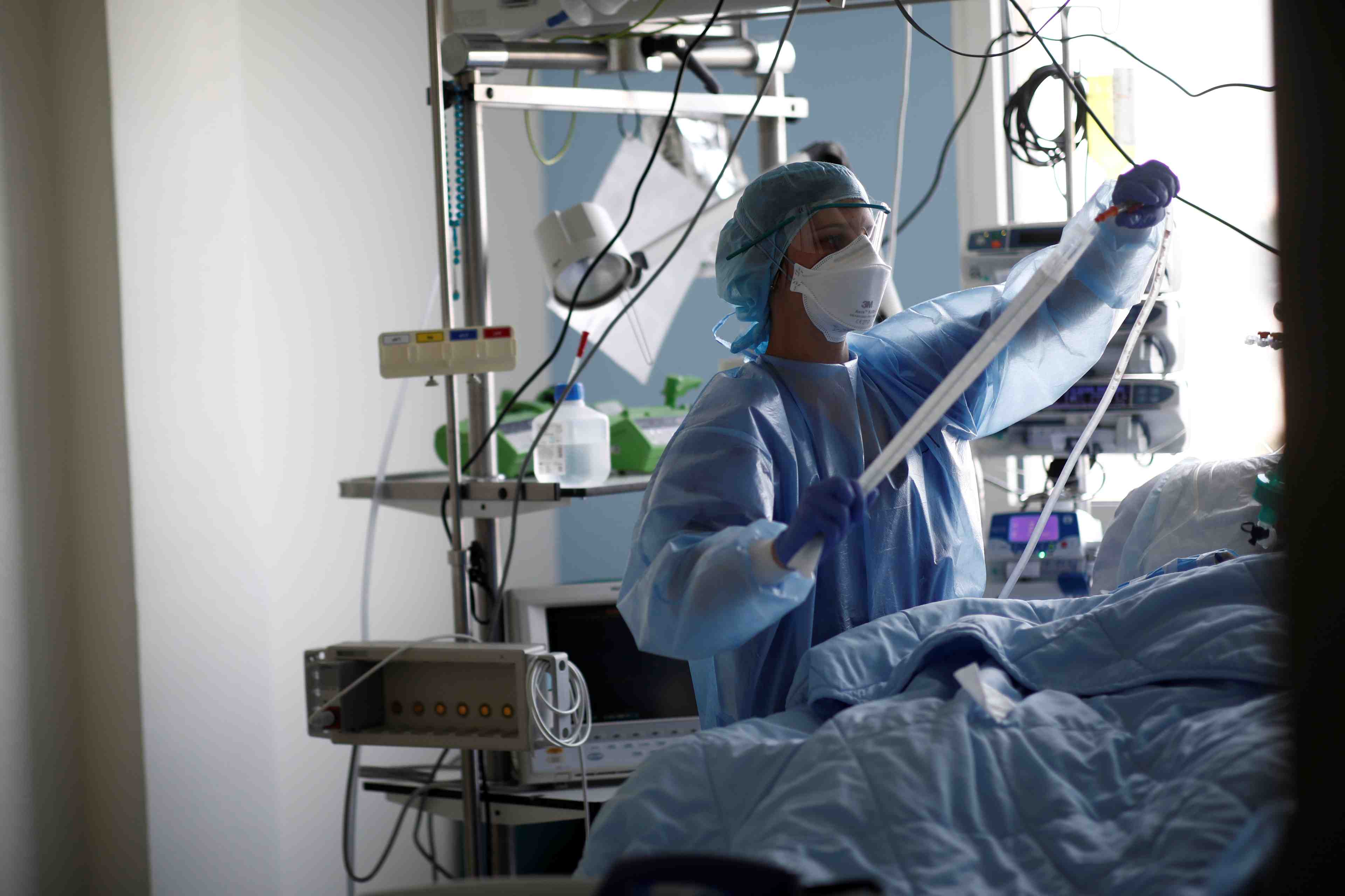 La france passe le cap des 20.000 morts liees au nouveau coronavirus