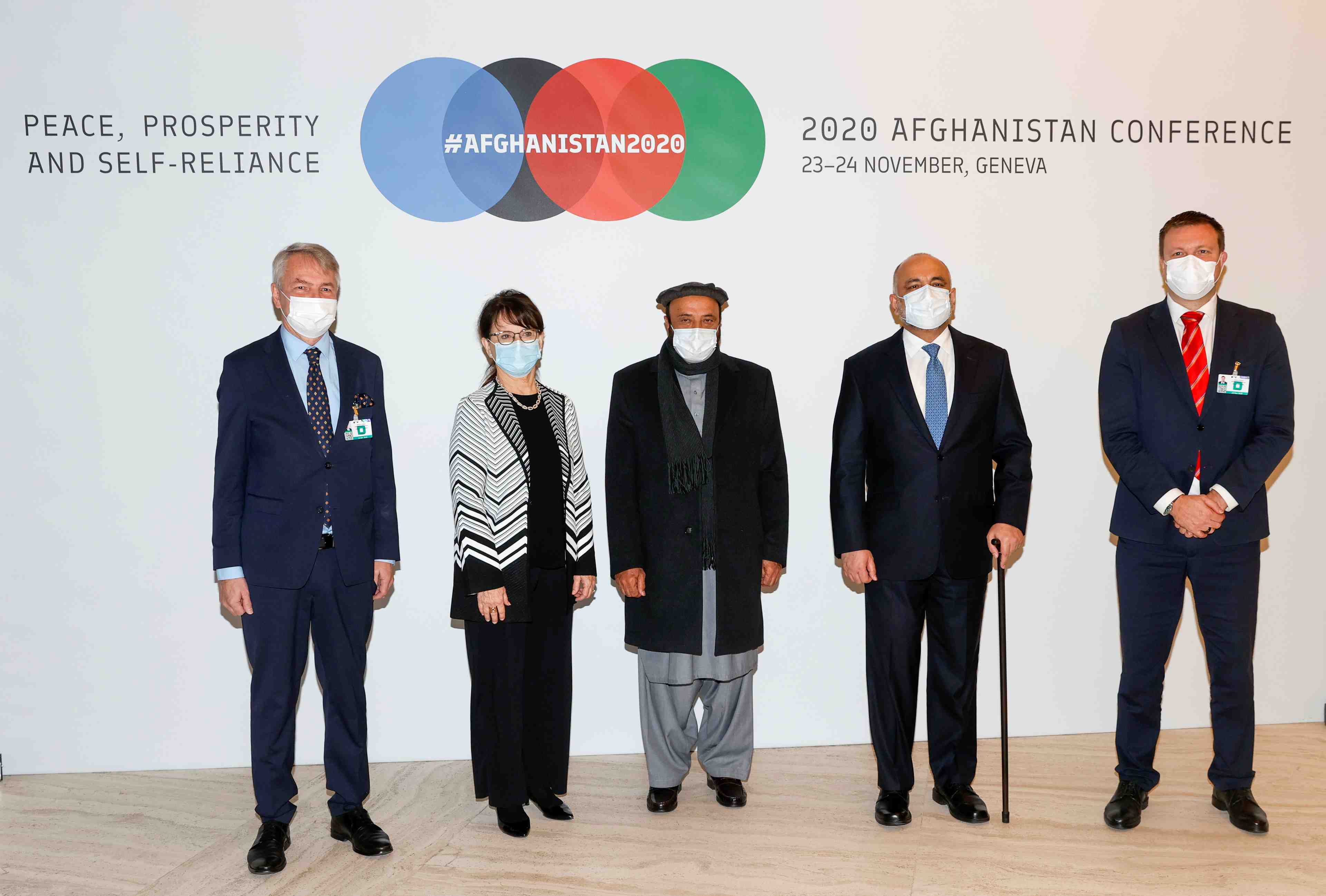 Afghanistan: les donateurs etrangers promettent 12 milliards de dollars sur 4 ans
