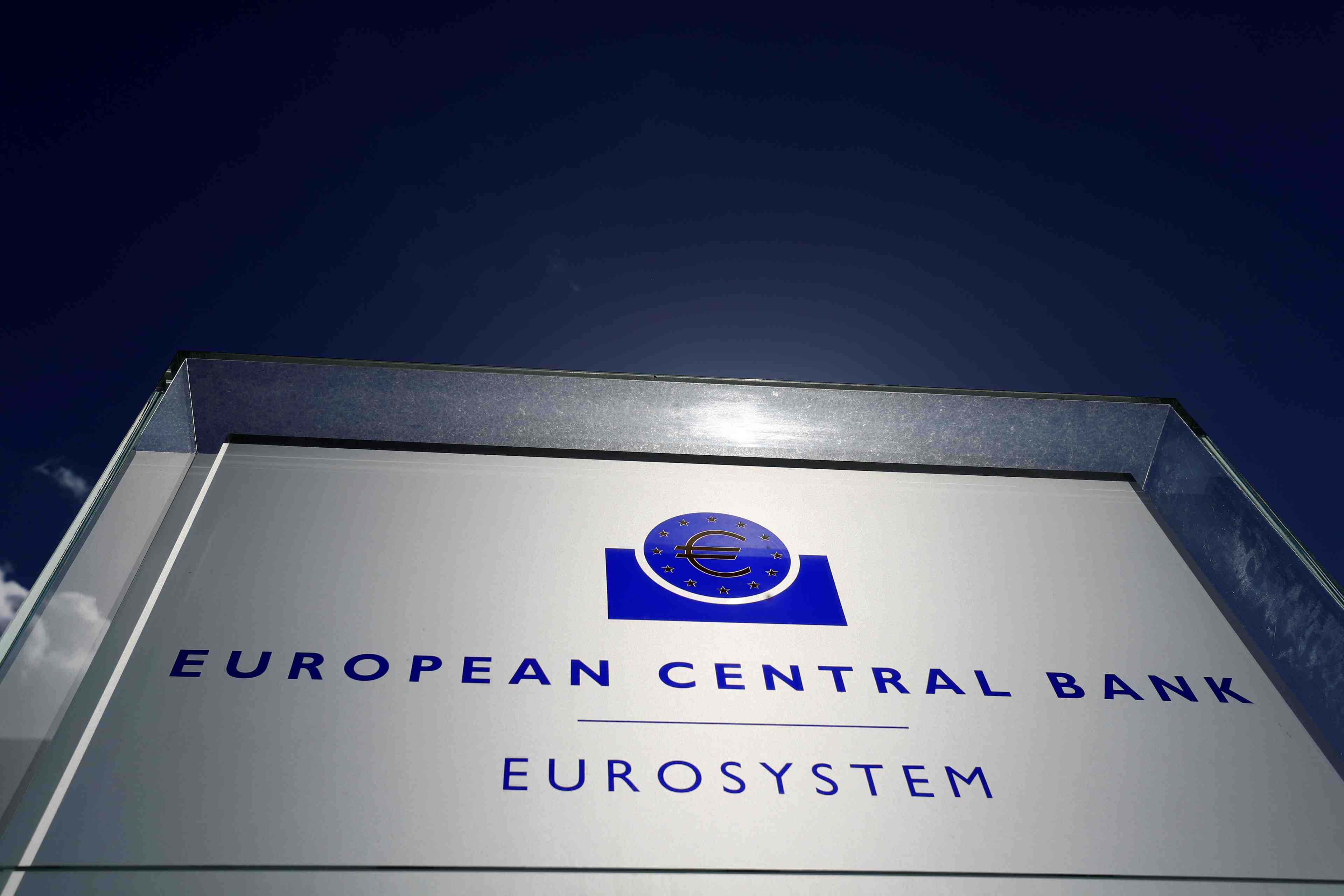 La bce transmet des documents pour contrer le jugement de karlsruhe