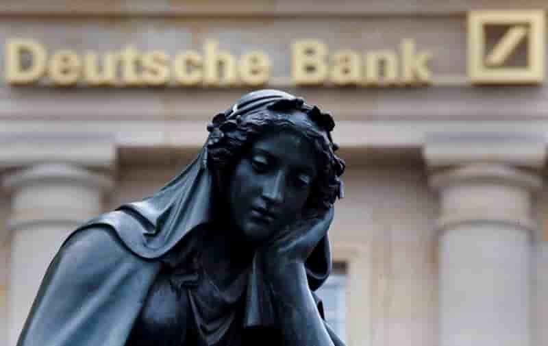 Un plan d'urgence pour deutsche bank serait a l'etude a berlin