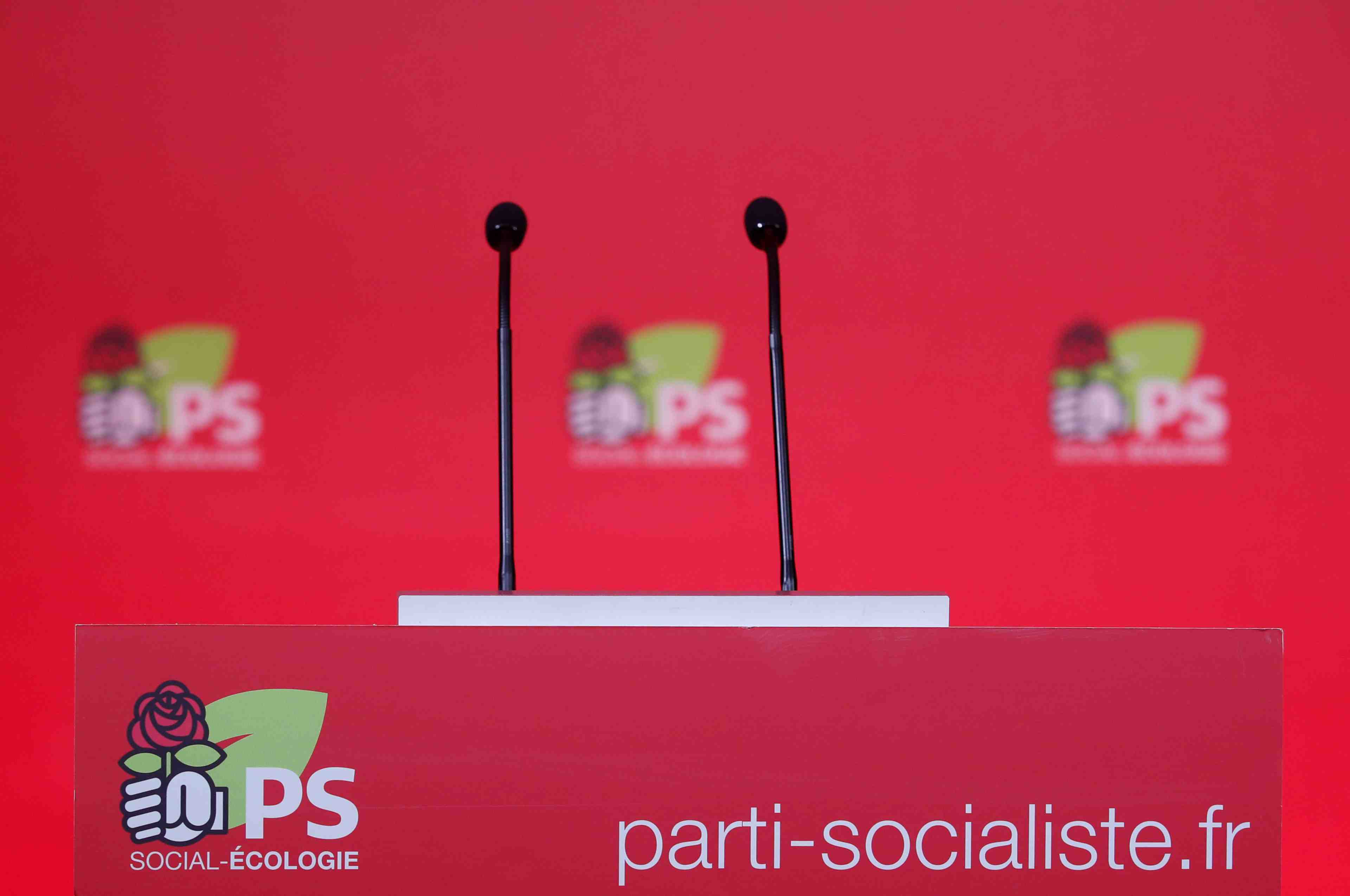 Le ps envisage un referendum pour restaurer l'isf