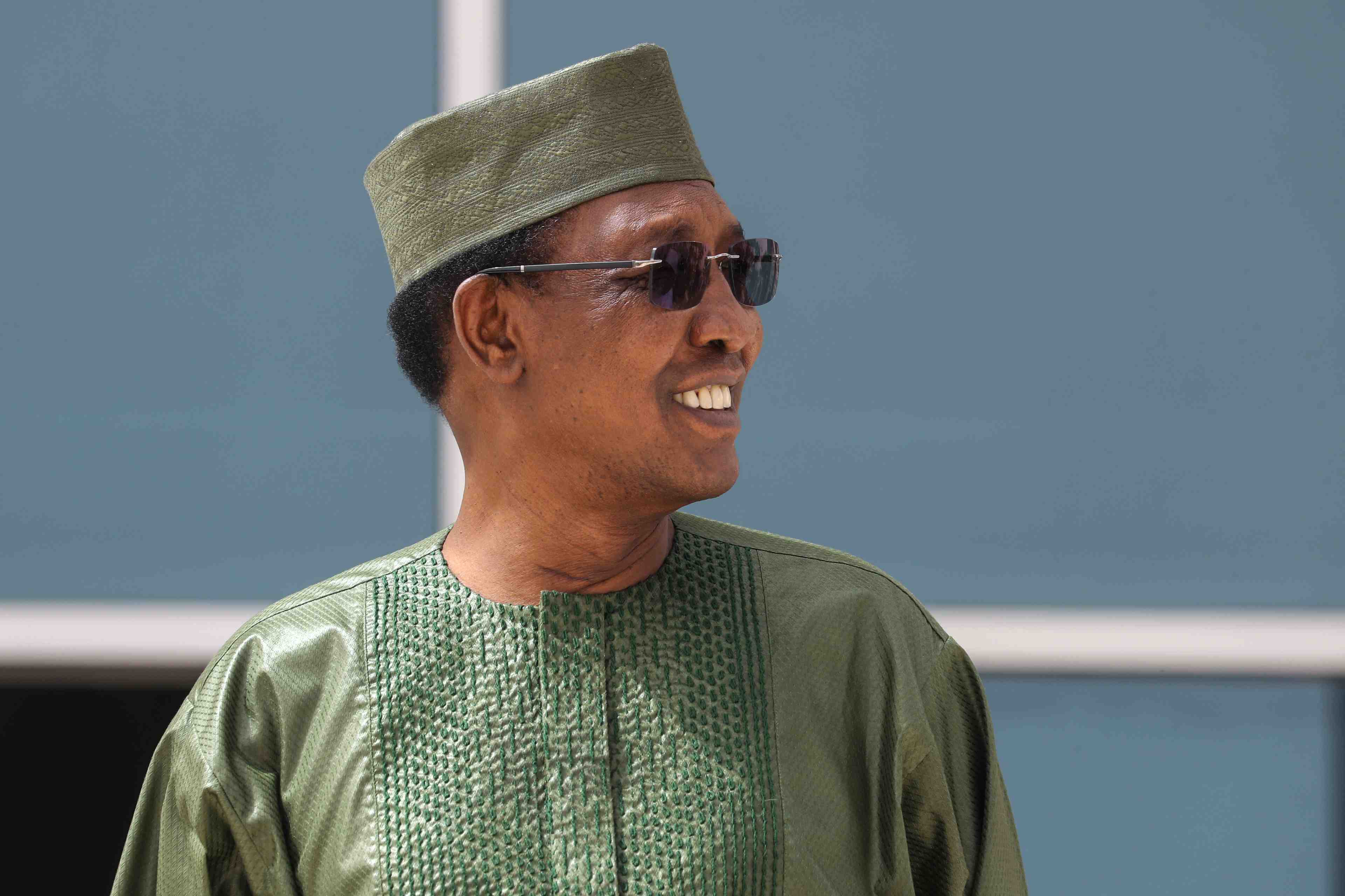 Tchad: deby prend la tete de l'election presidentielle, selon des resultats partiels