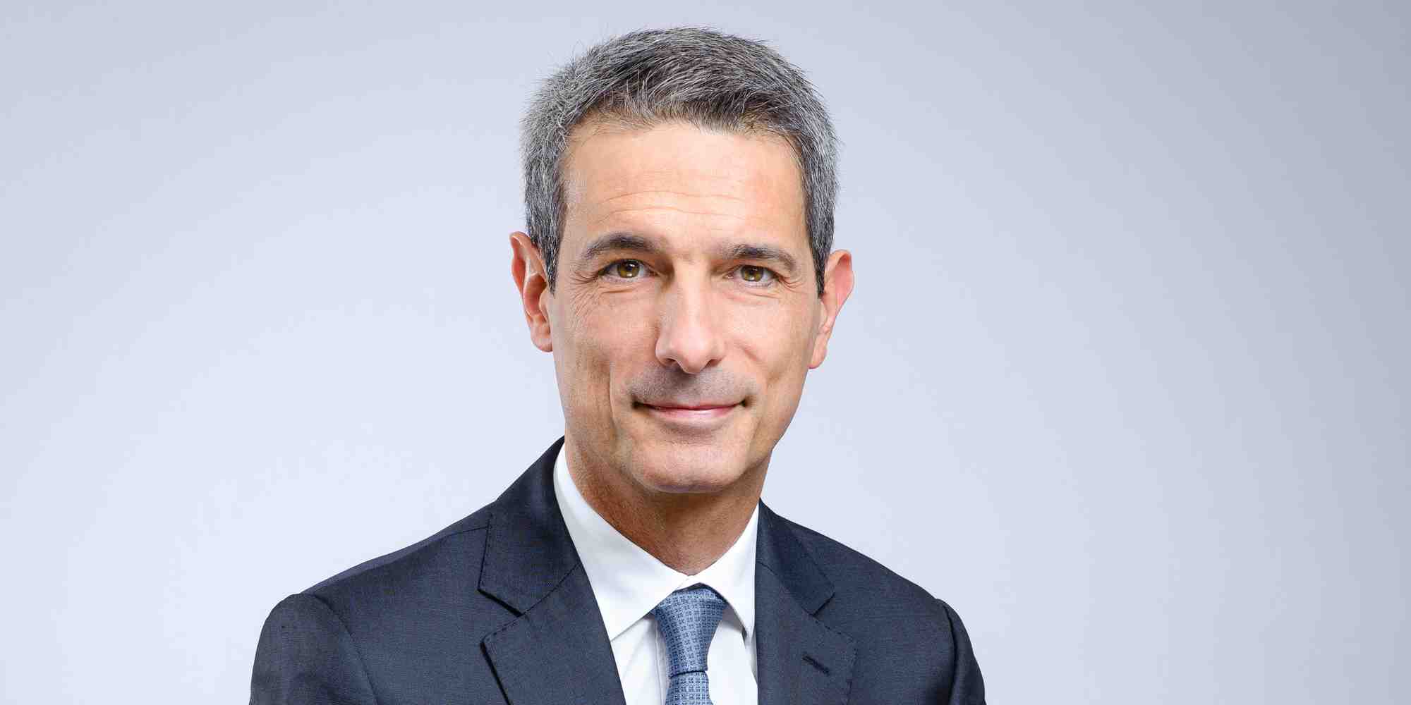 Benoît Bazin, Saint-Gobain