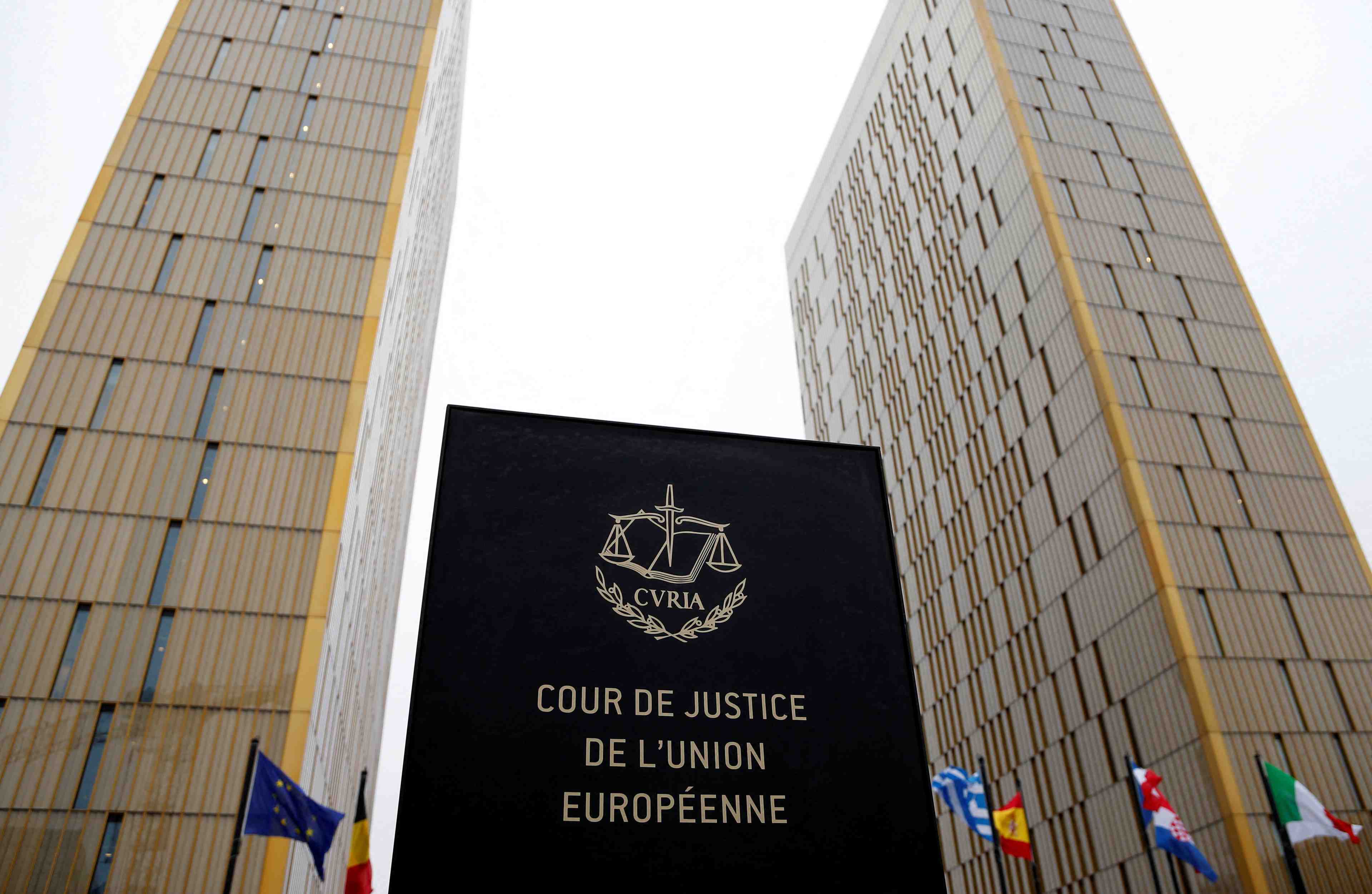 Varsovie et budapest deboutes par la cour de justice des communautes europeennes