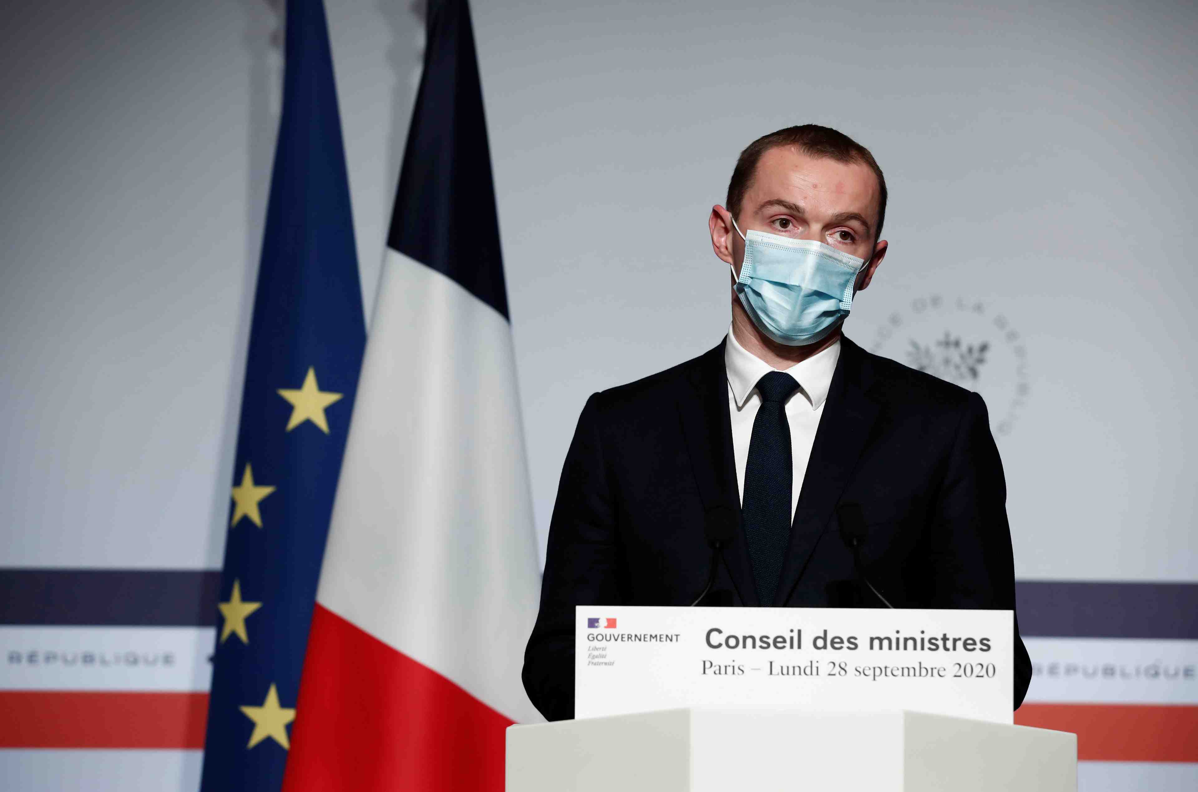 Le deficit public 2020 prevu a 248 milliards d'euros, dit dussopt